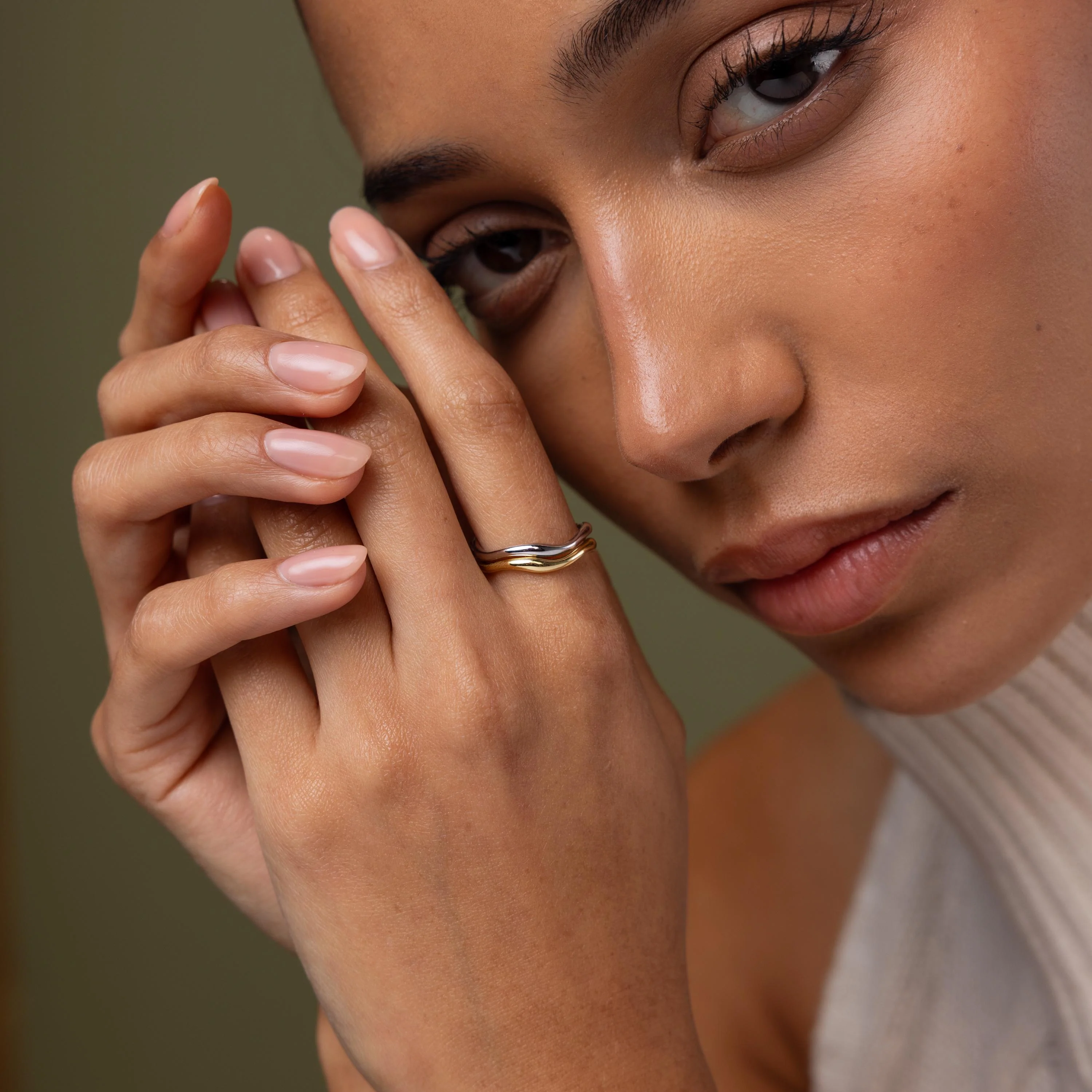 Mixed Metal Wave Ring Set - Image 4