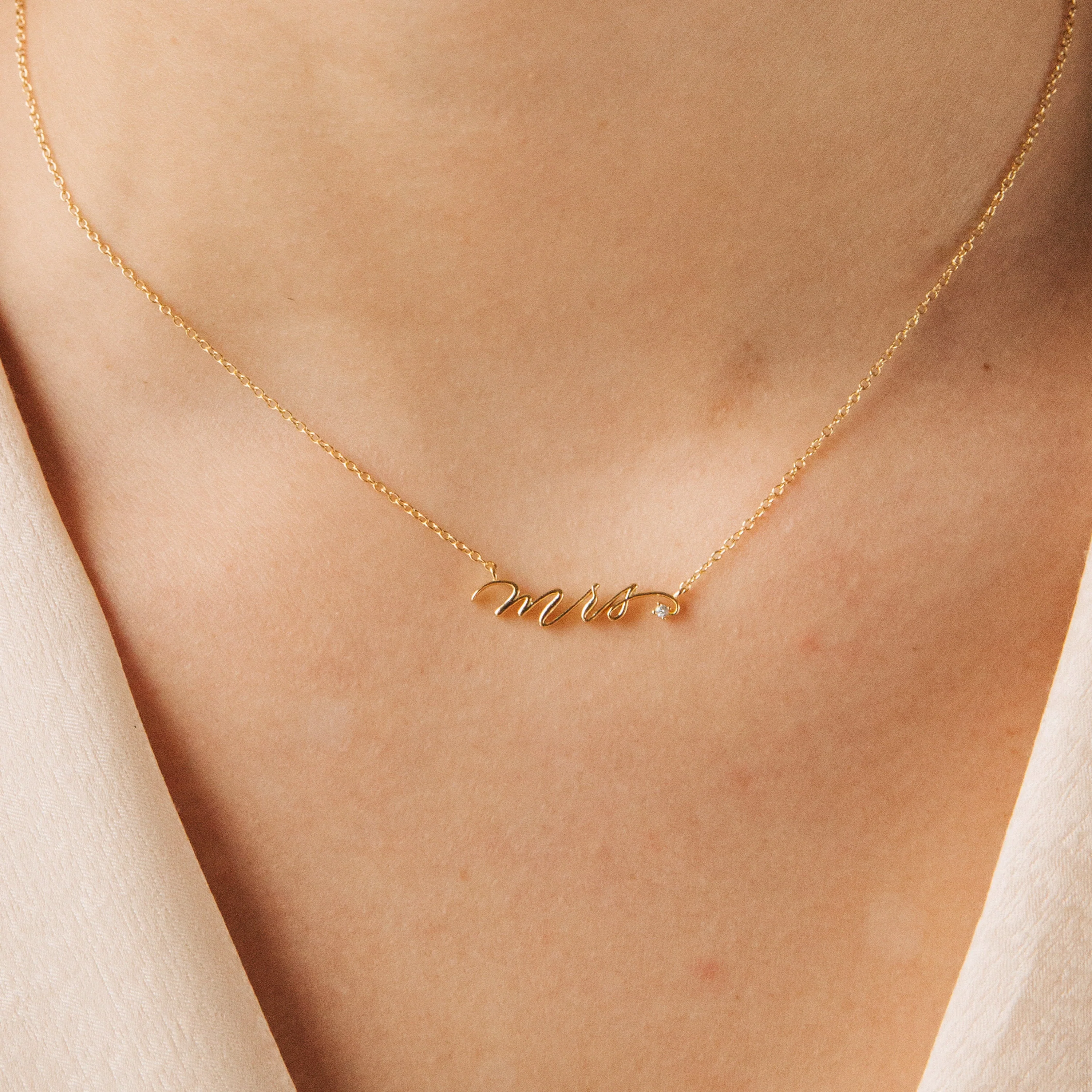 Mrs. Necklace - Image 2
