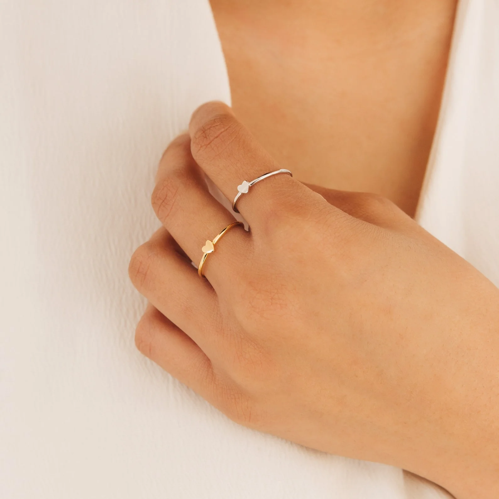 Nala Tiny Heart Ring - Image 5