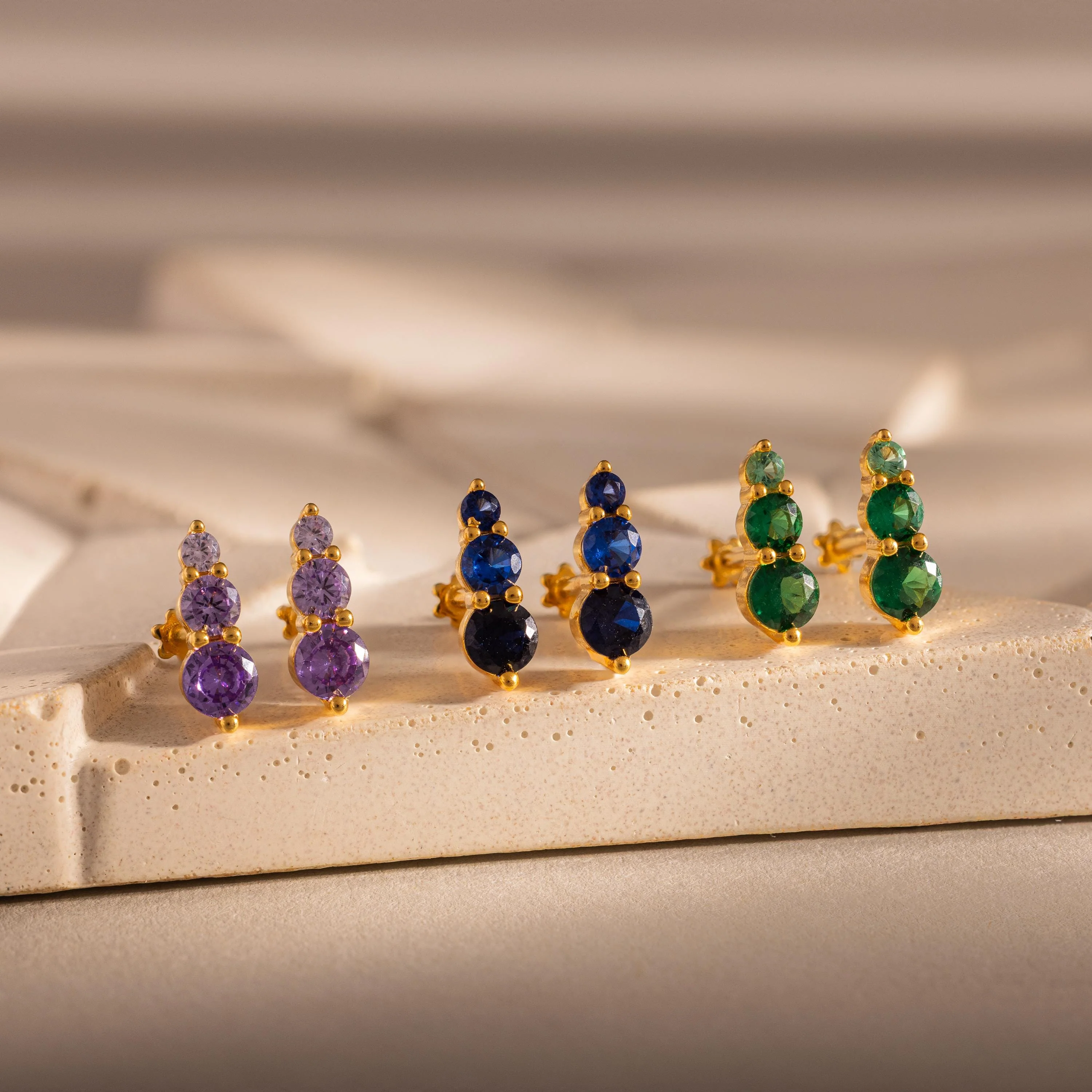 Ombre Ruby Flatback Studs - Image 3