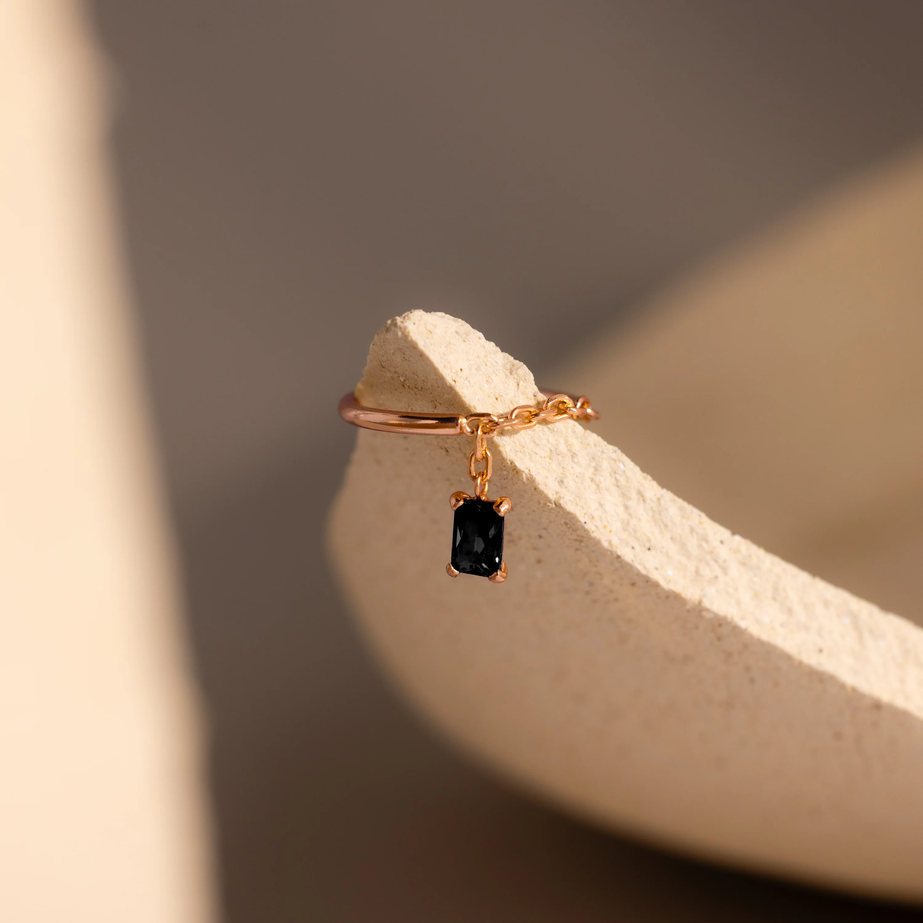 Onyx Drop Chain Ring - Image 5