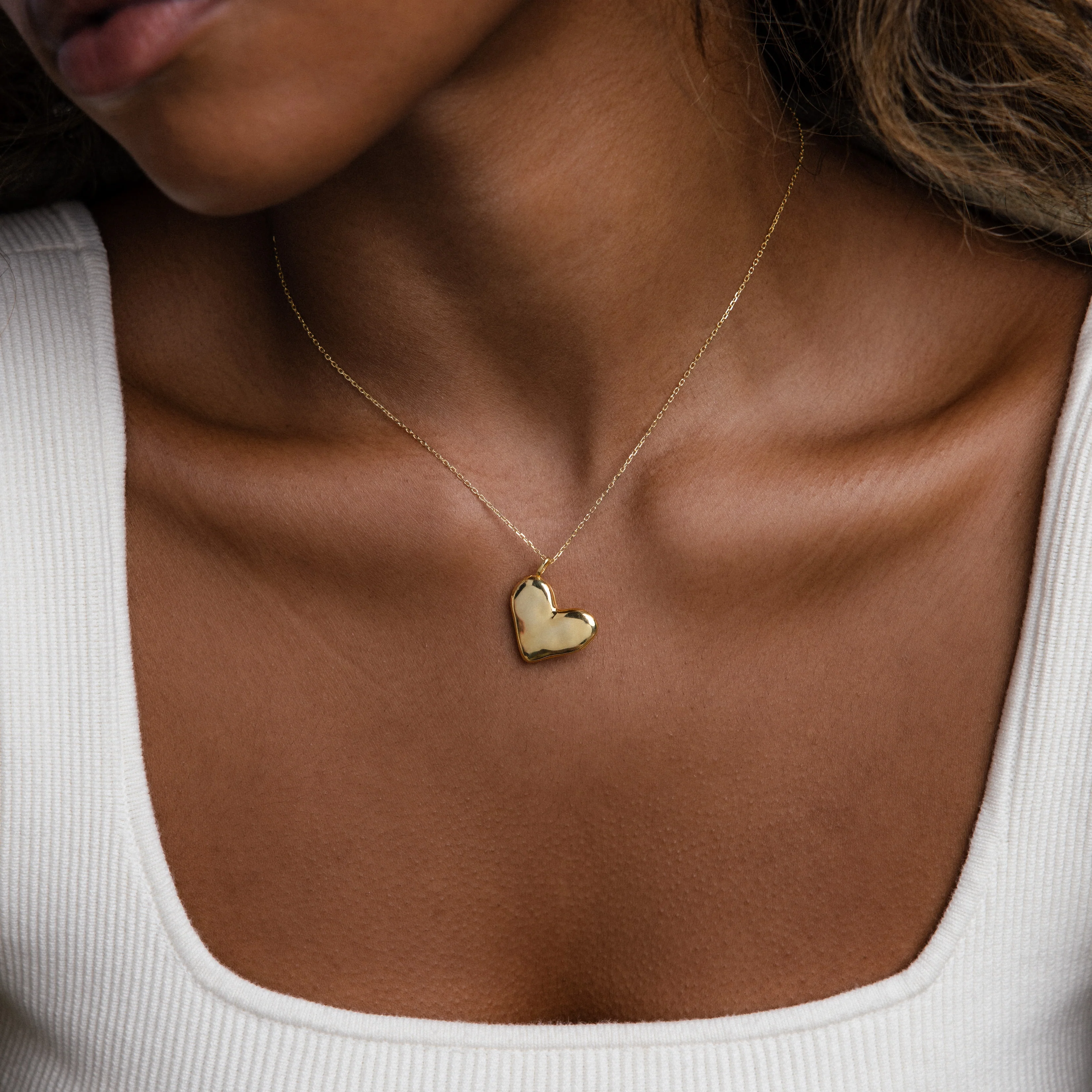 Organic Heart Locket Necklace in 18K Gold - Image 2