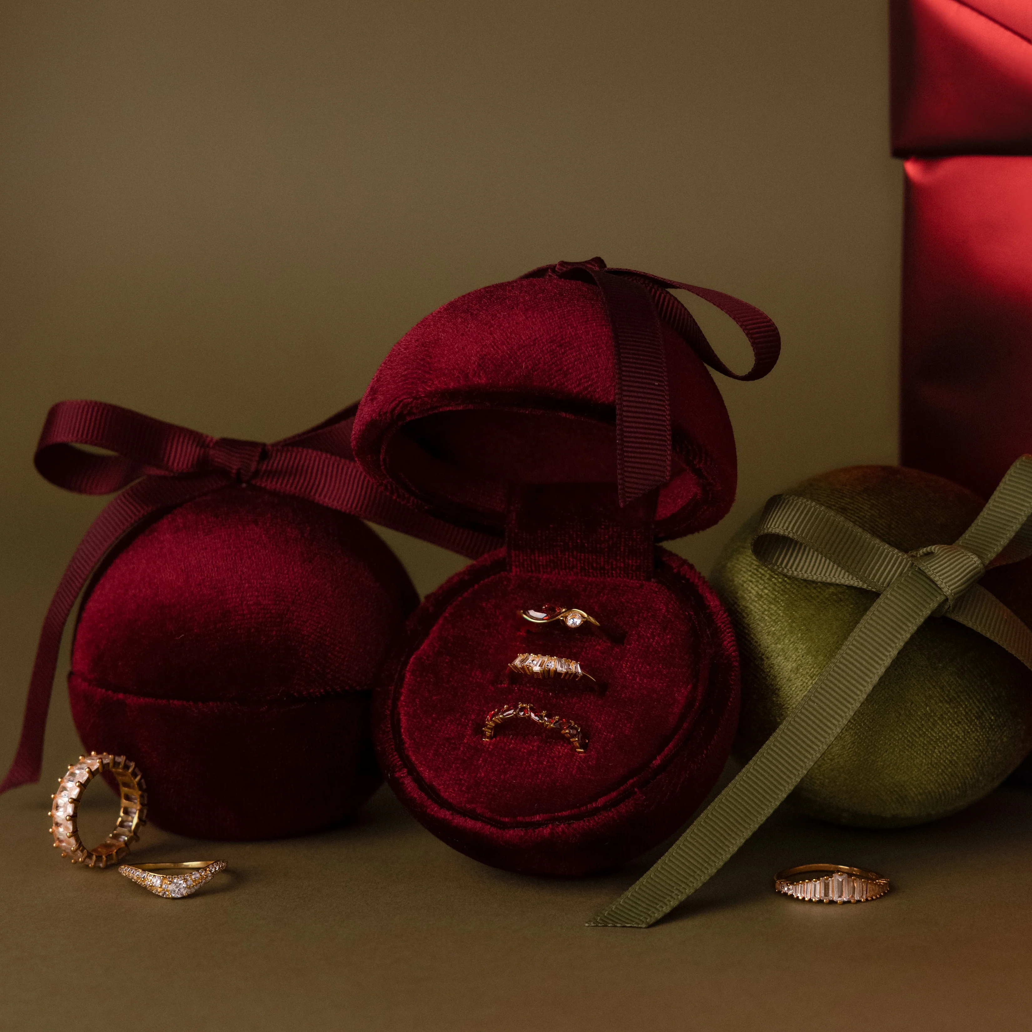 Ornament Jewelry Box - Image 7