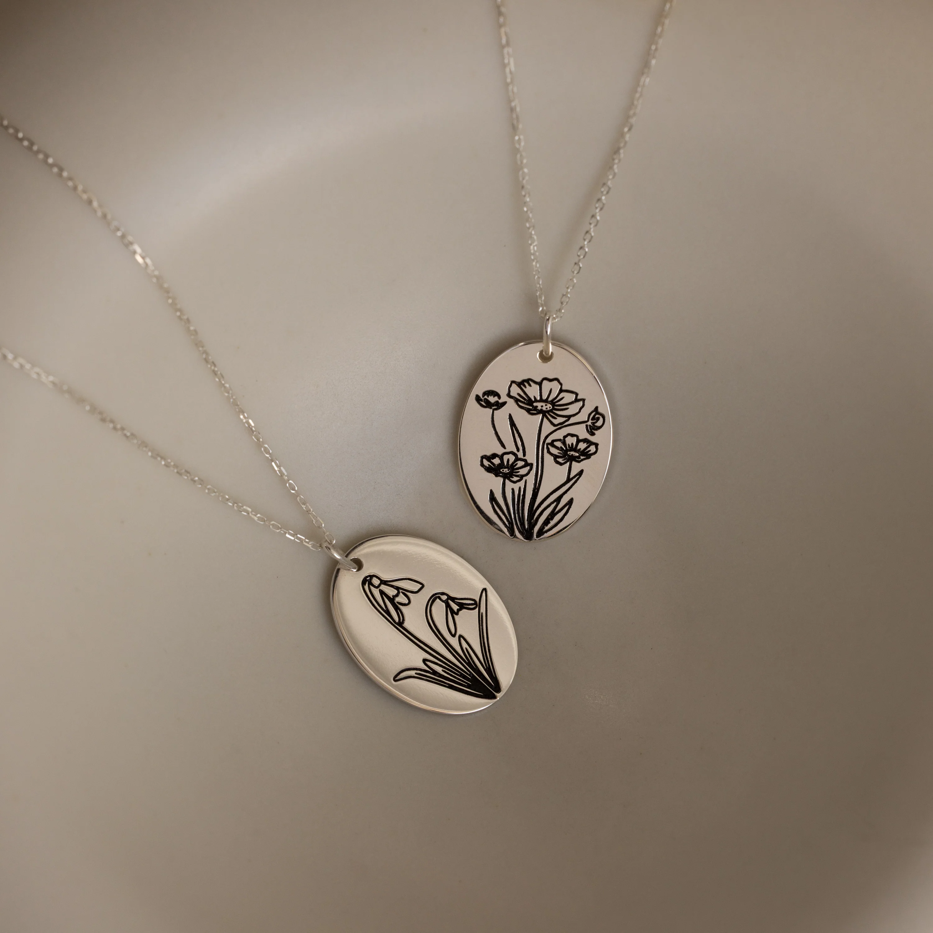 Oval Birth Flower Necklace - Image 3
