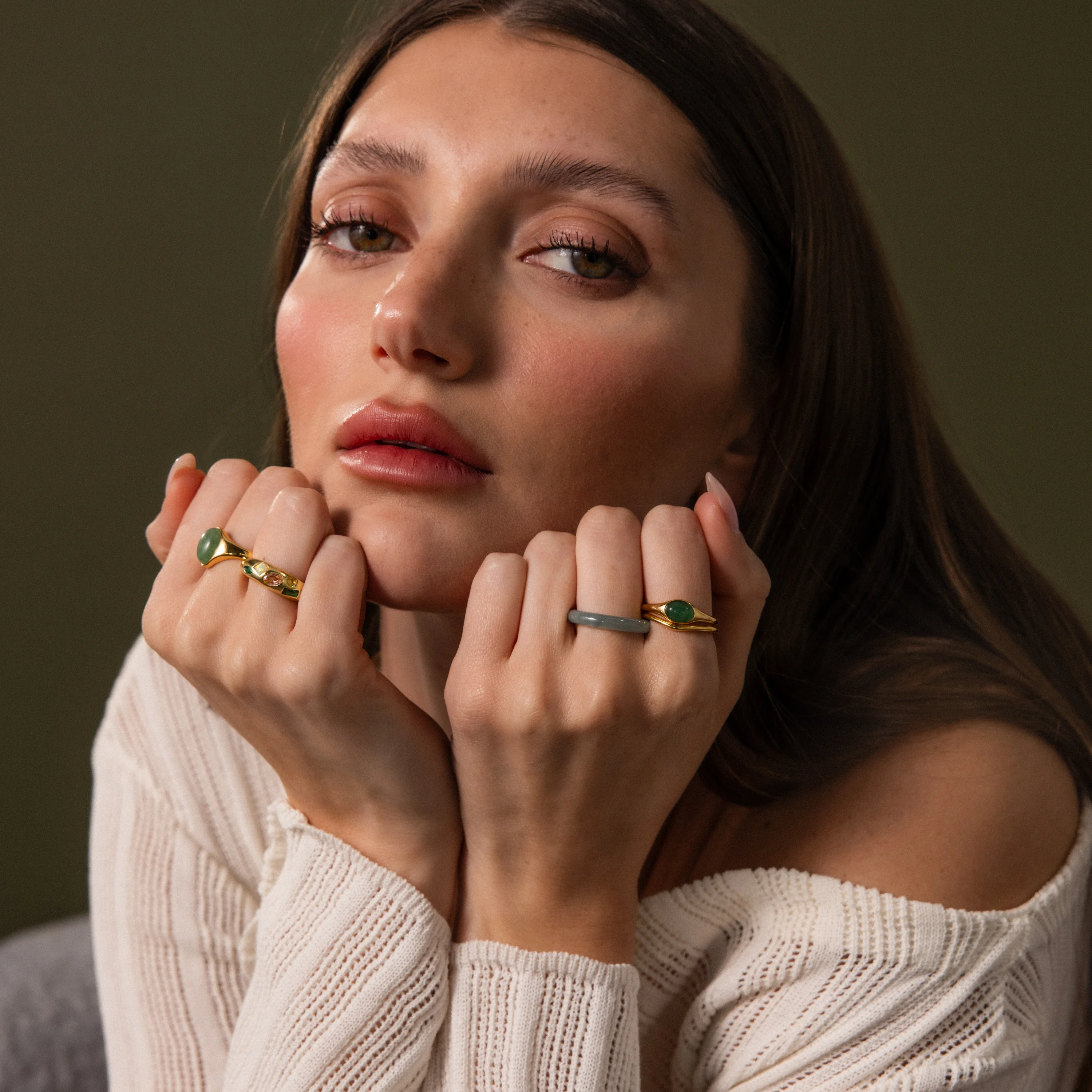 Oval Jade Signet Ring - Image 8