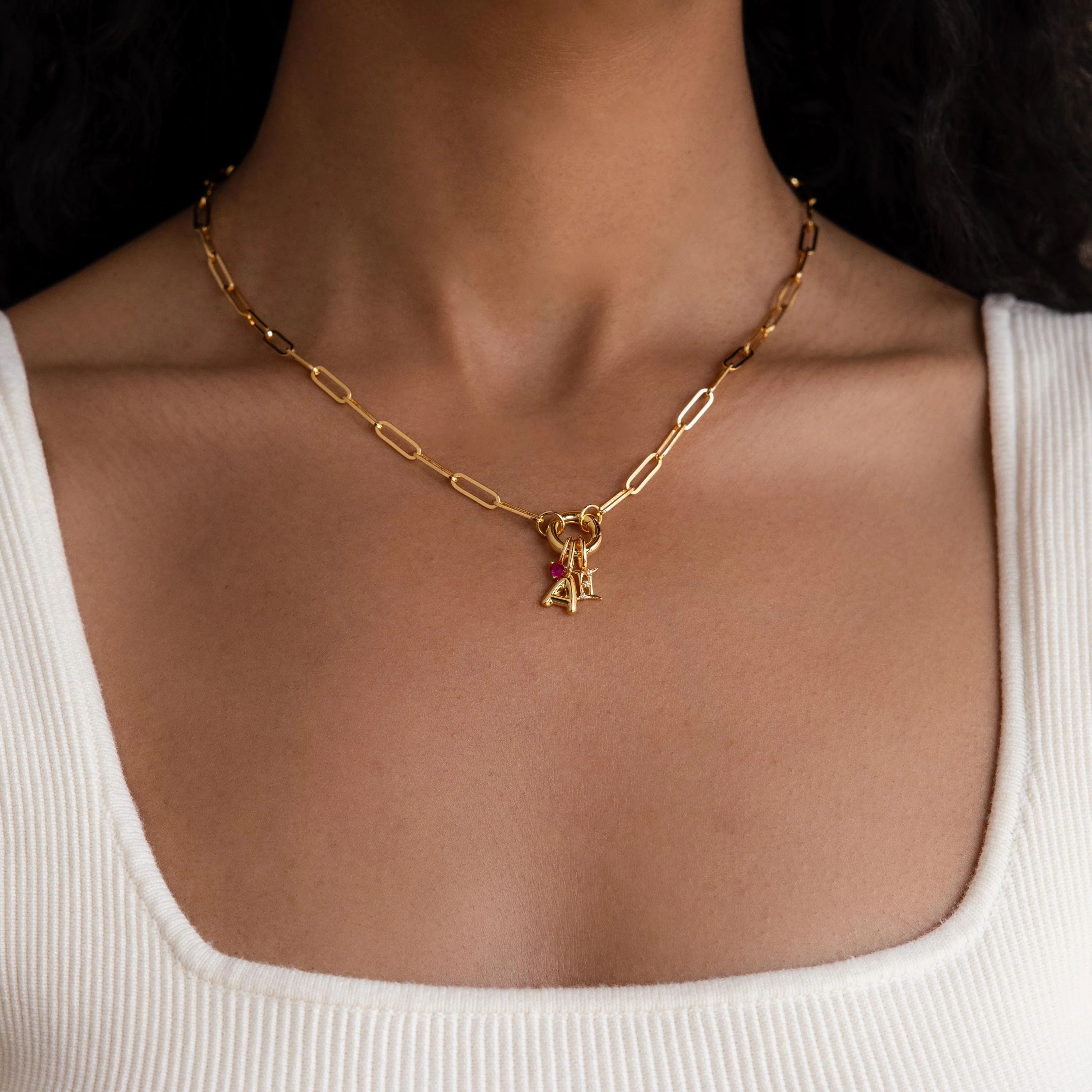 Paperclip Clasp Necklace in 18K Gold - Image 6