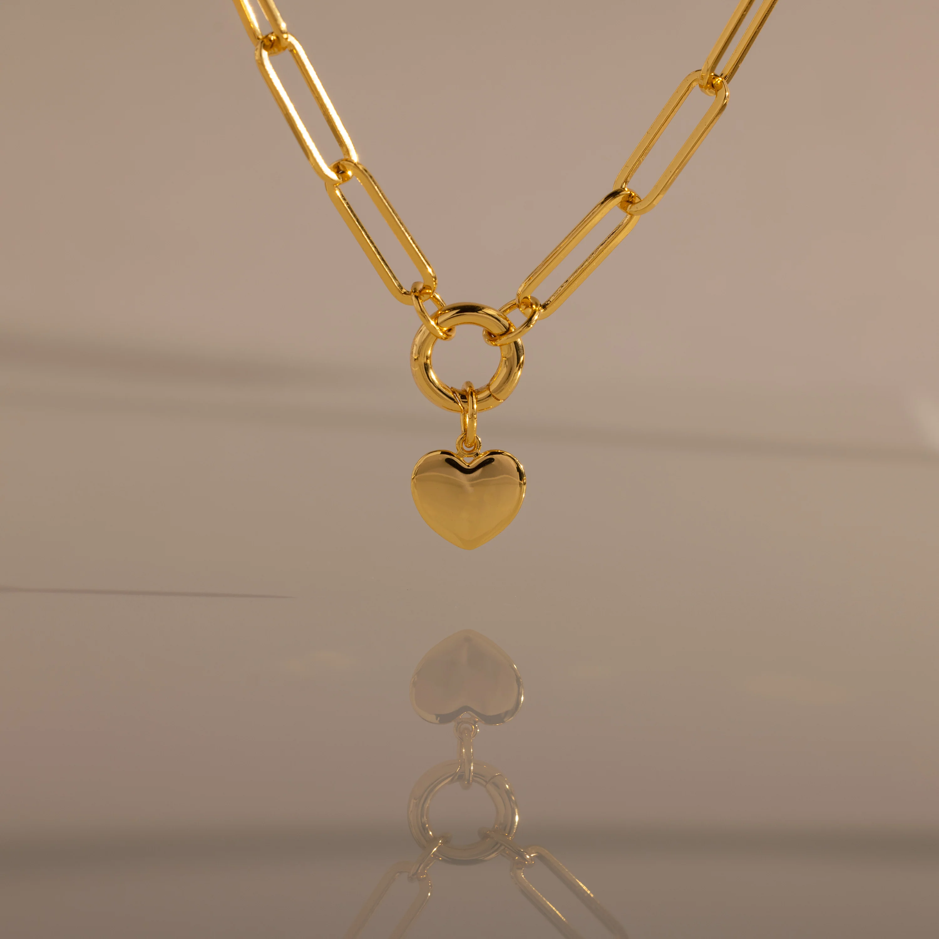 Paperclip Heart Charm Necklace in 18K Gold - Image 5