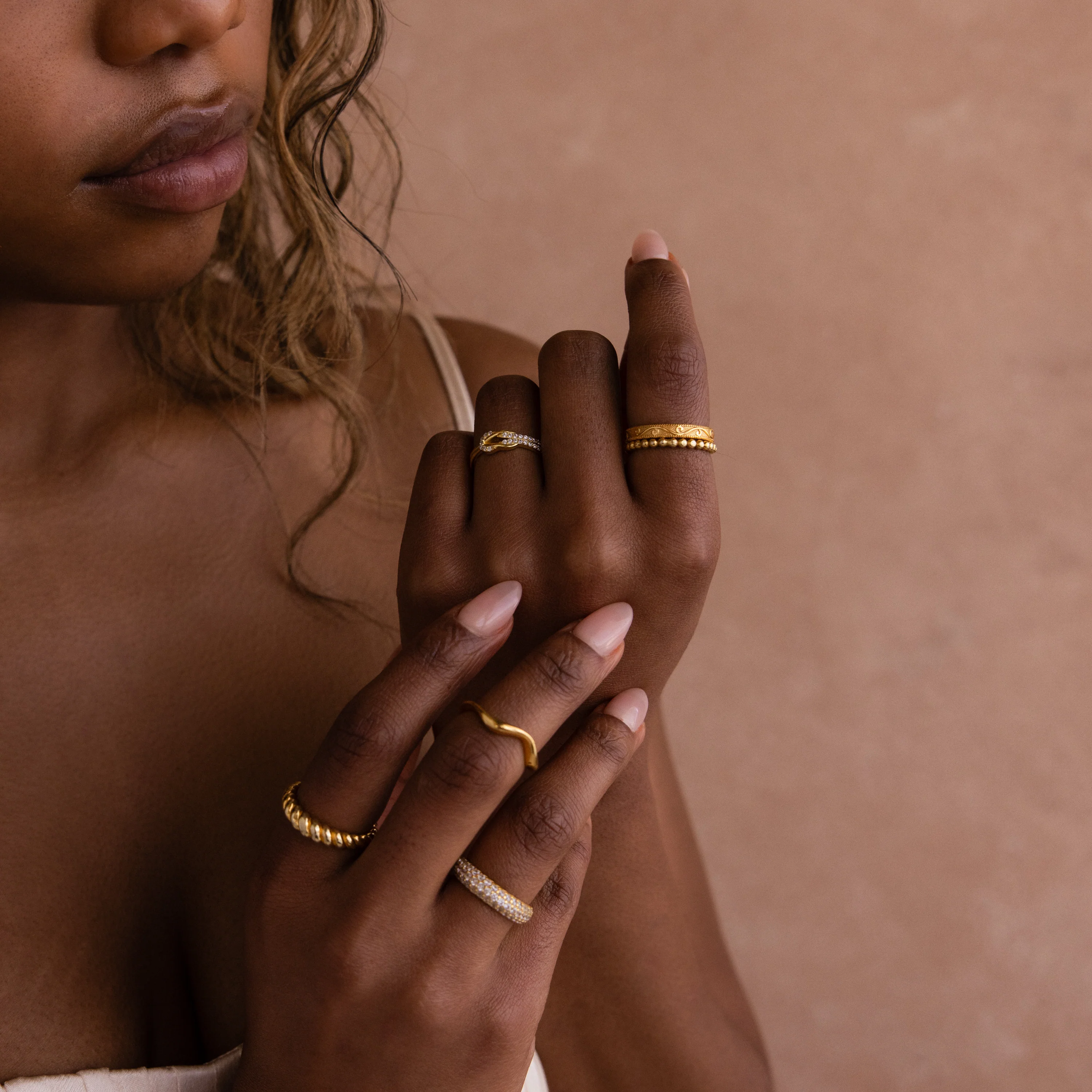 Pave Double Knot Ring - Image 8