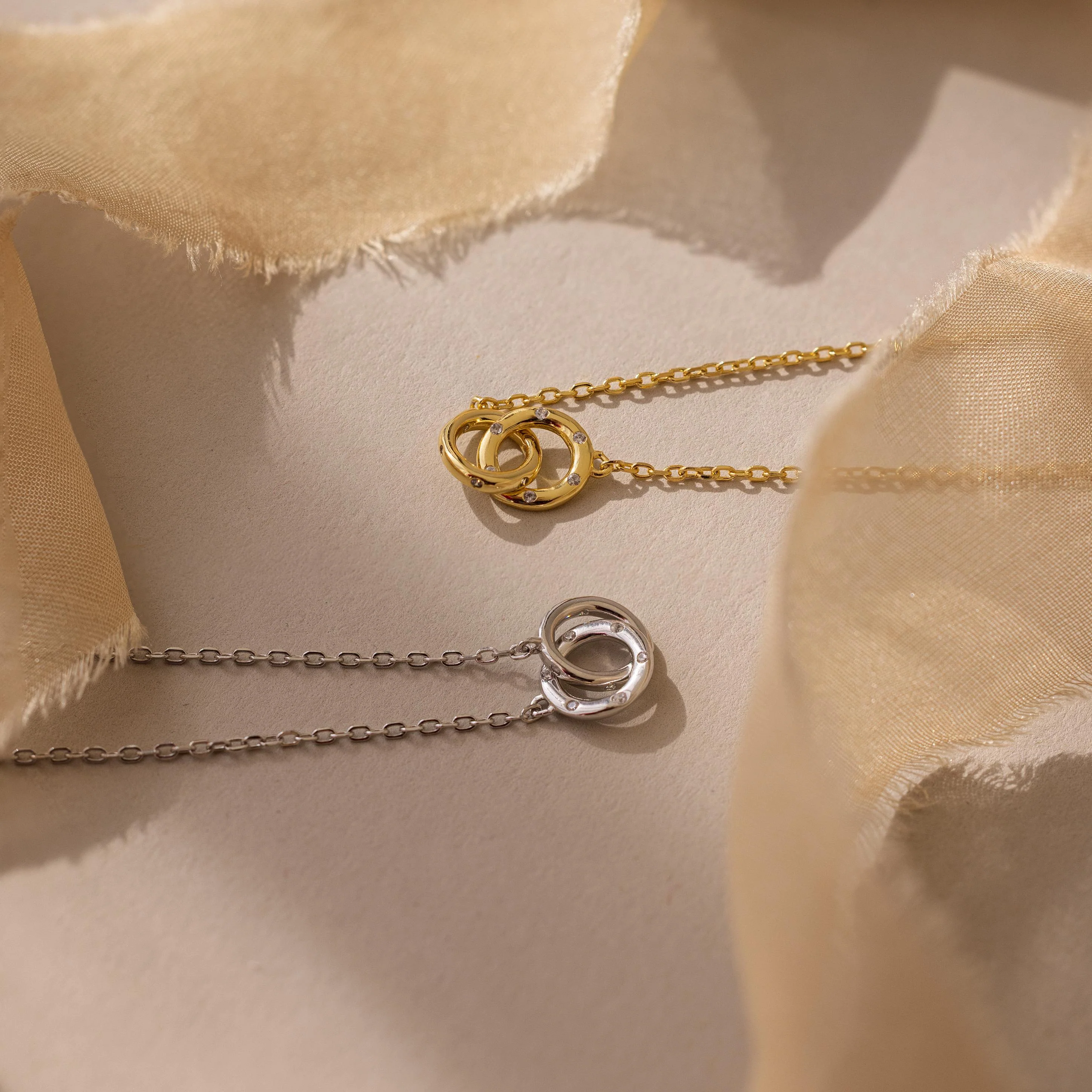 Pave Interlocking Circle Necklace - Image 7