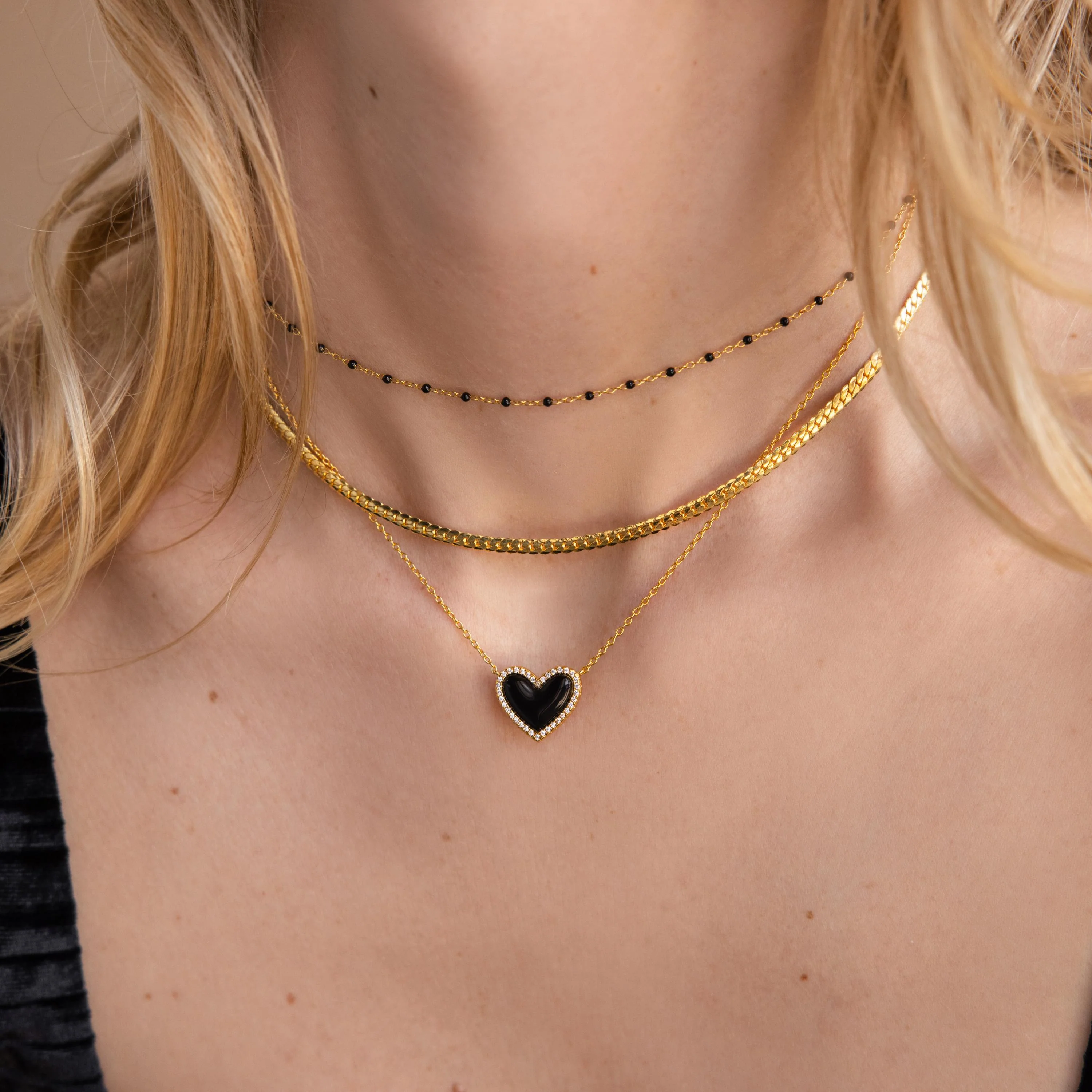 Pave Onyx Puff Heart Necklace in 18K Gold - Image 5