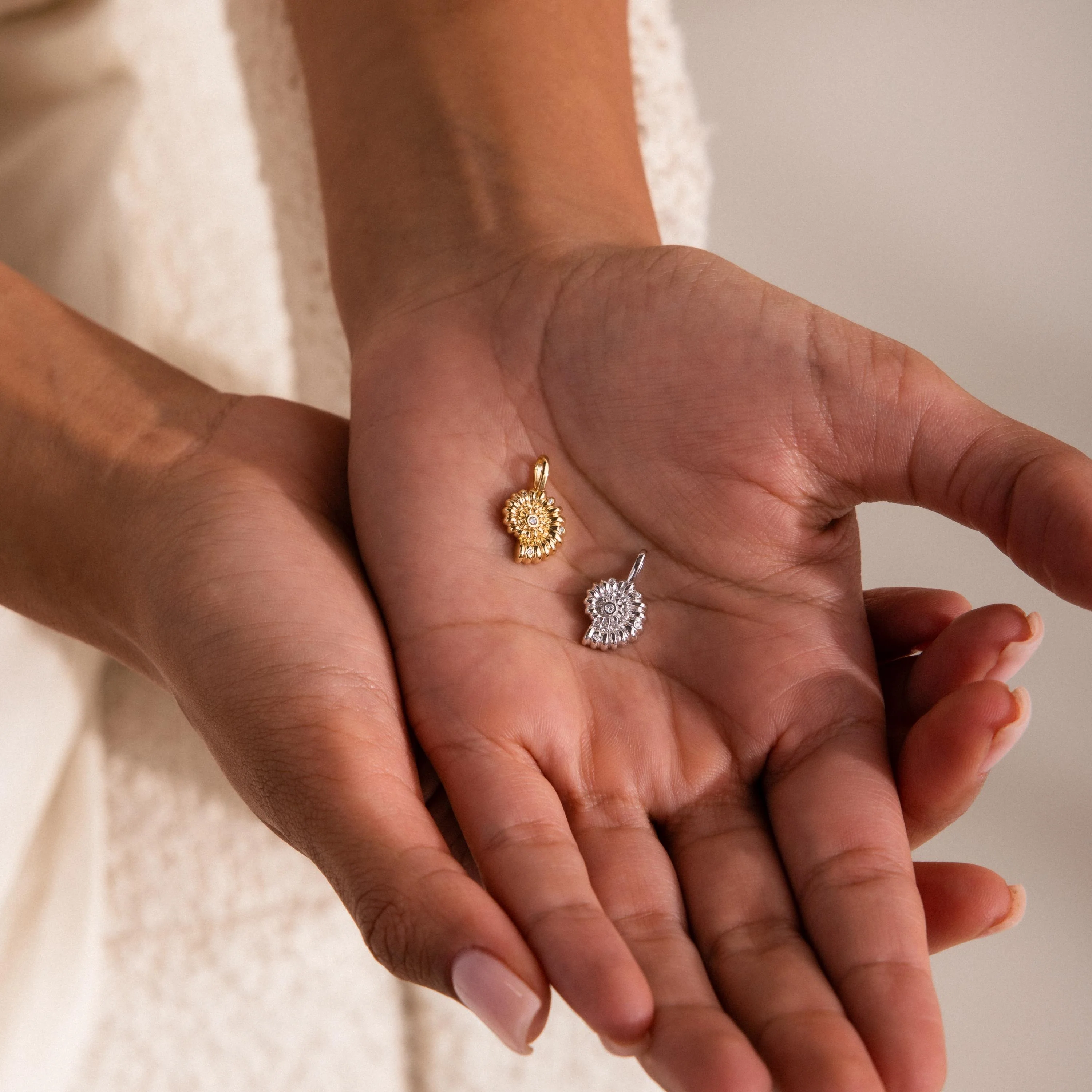 Pave Seashell Charm - Image 4