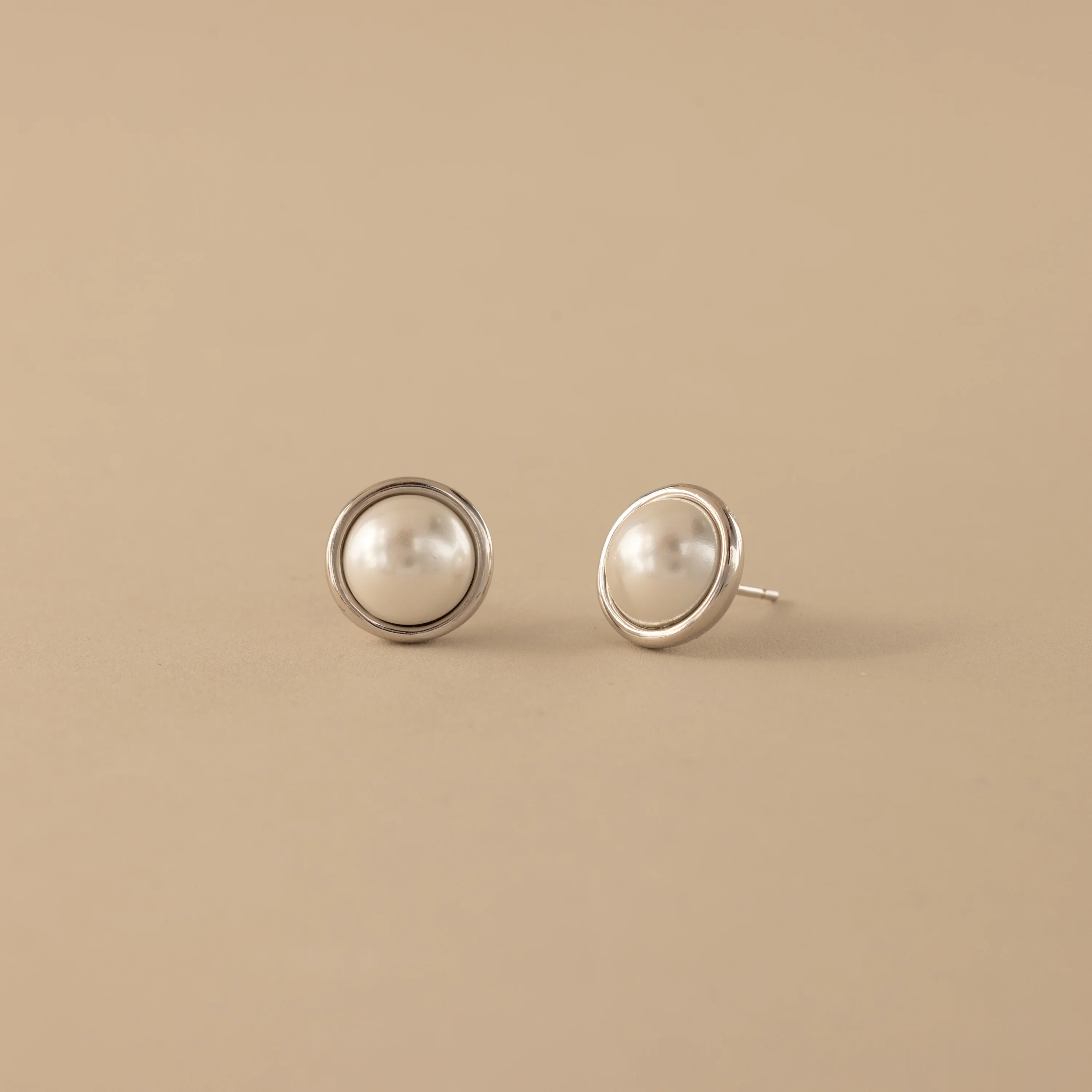Pearl Bezel Studs in Silver