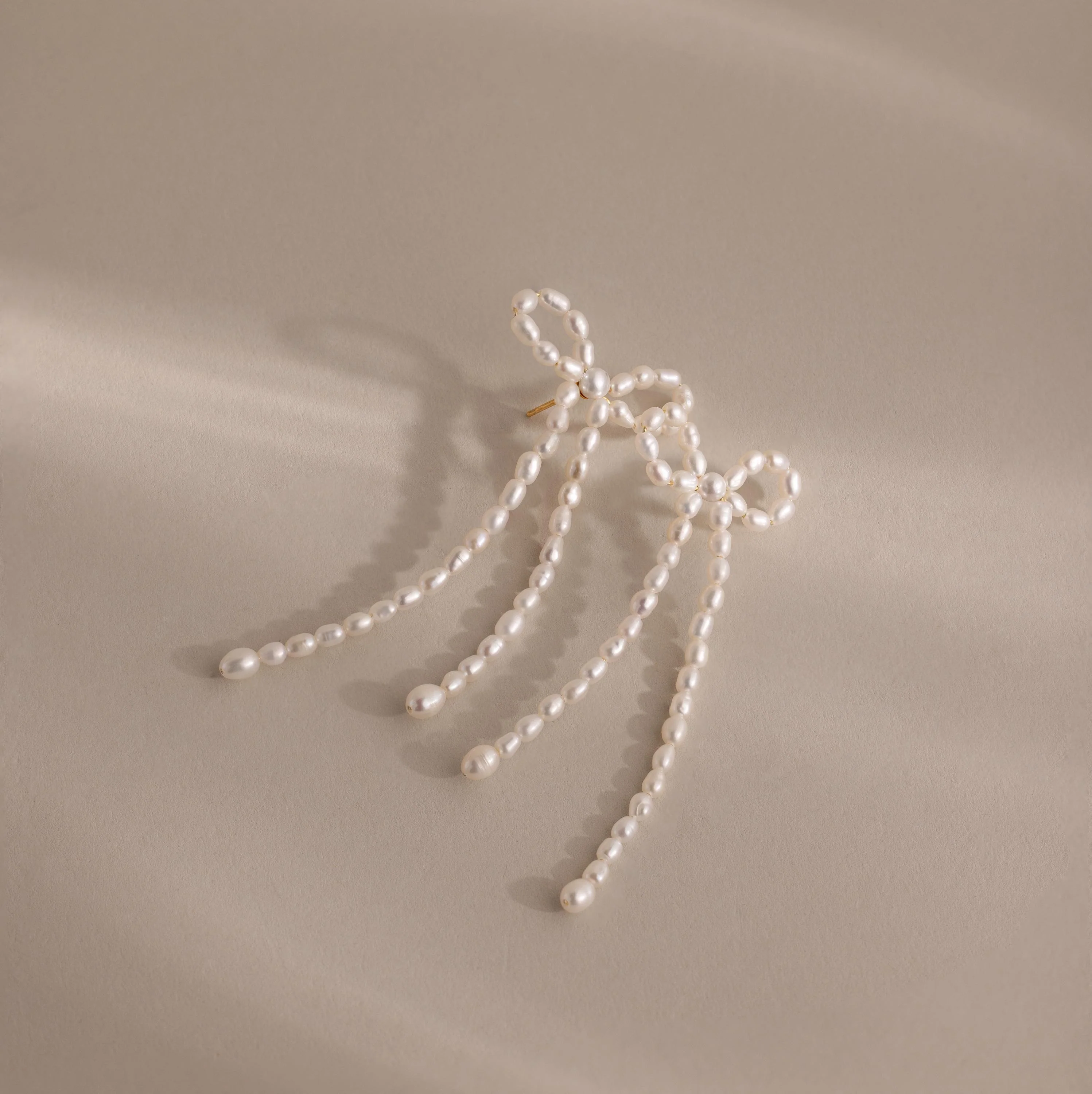 Pearl Bow Earrings - Image 8