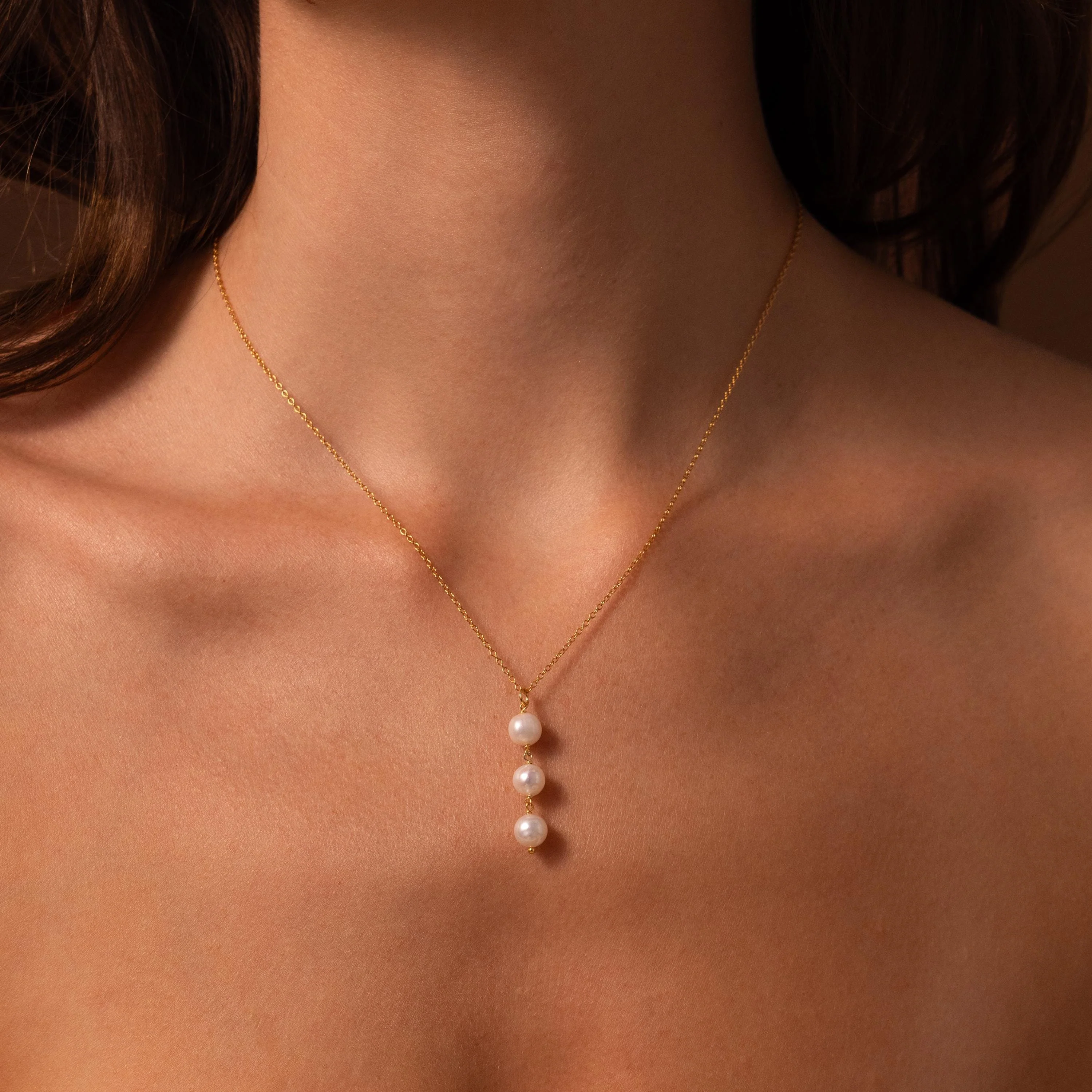 Pearl Cascade Necklace - Image 3