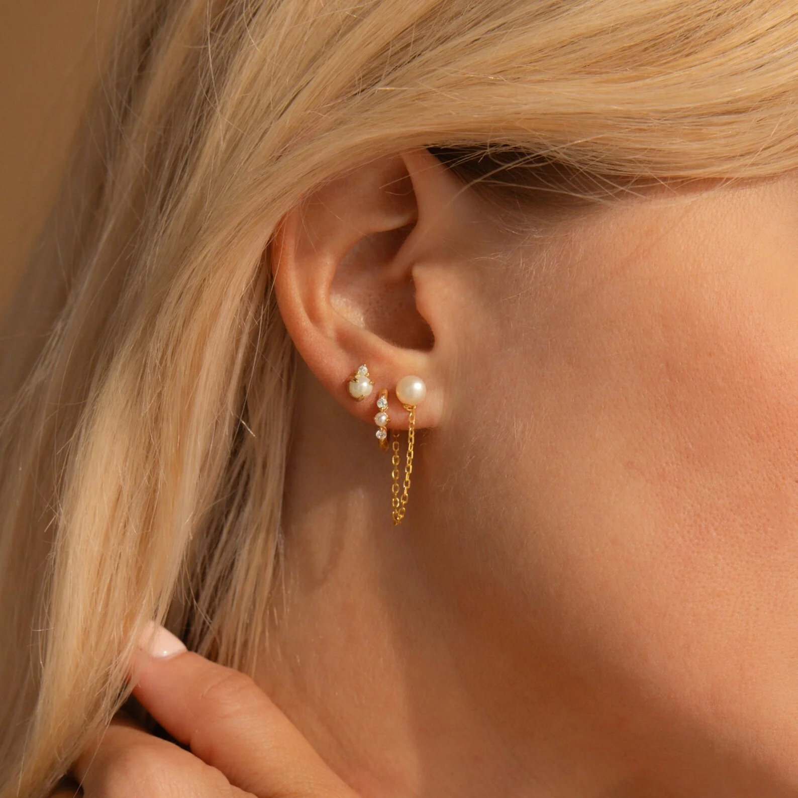 Pearl Chain Studs - Image 4