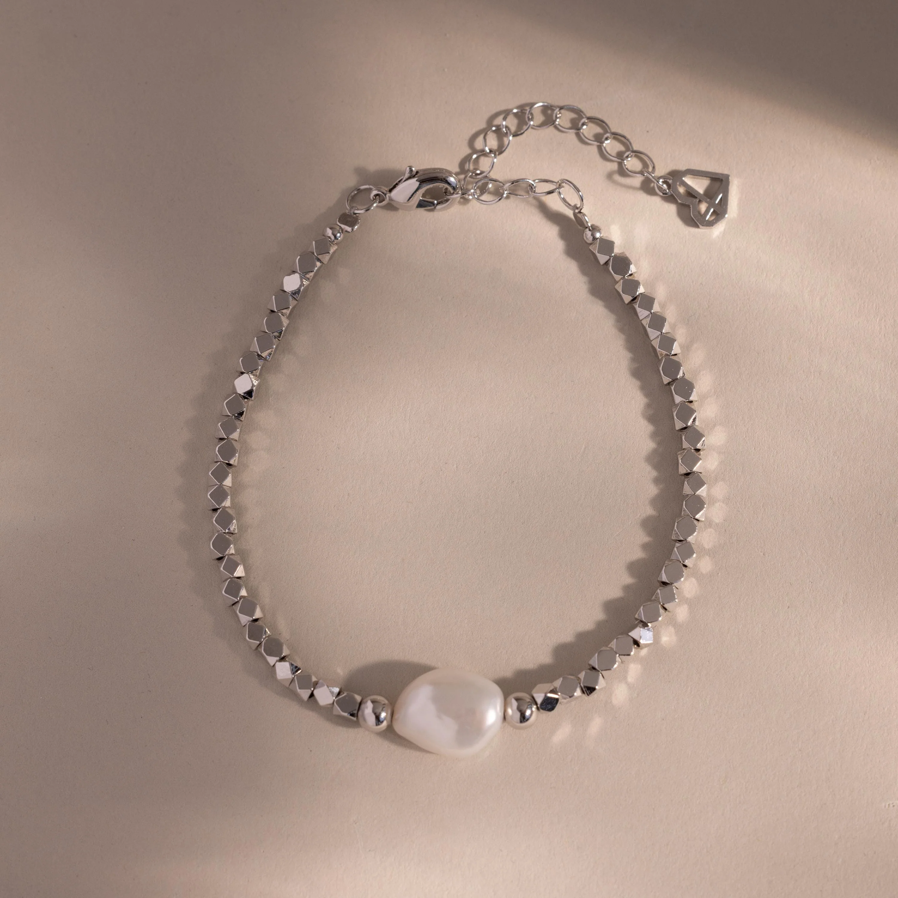 Pearl Charm Beaded Bracelet - Image 5