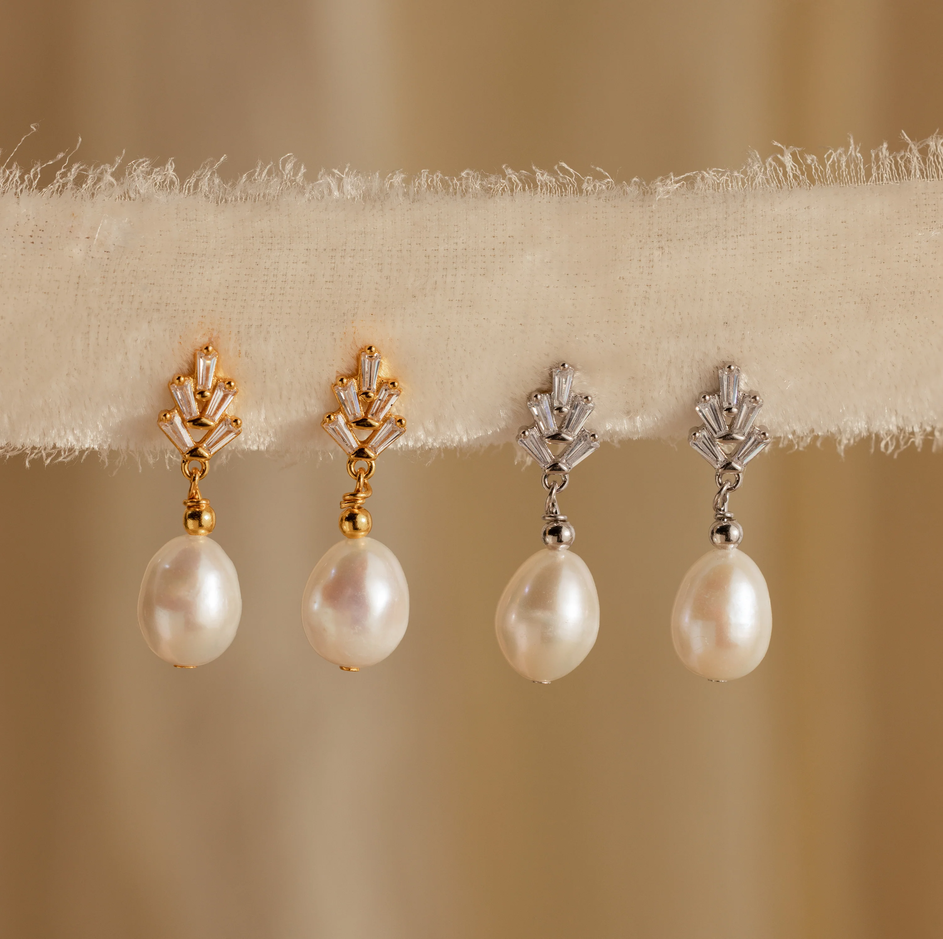 Pearl Diamond Drop Earrings in 18K Gold - Image 7
