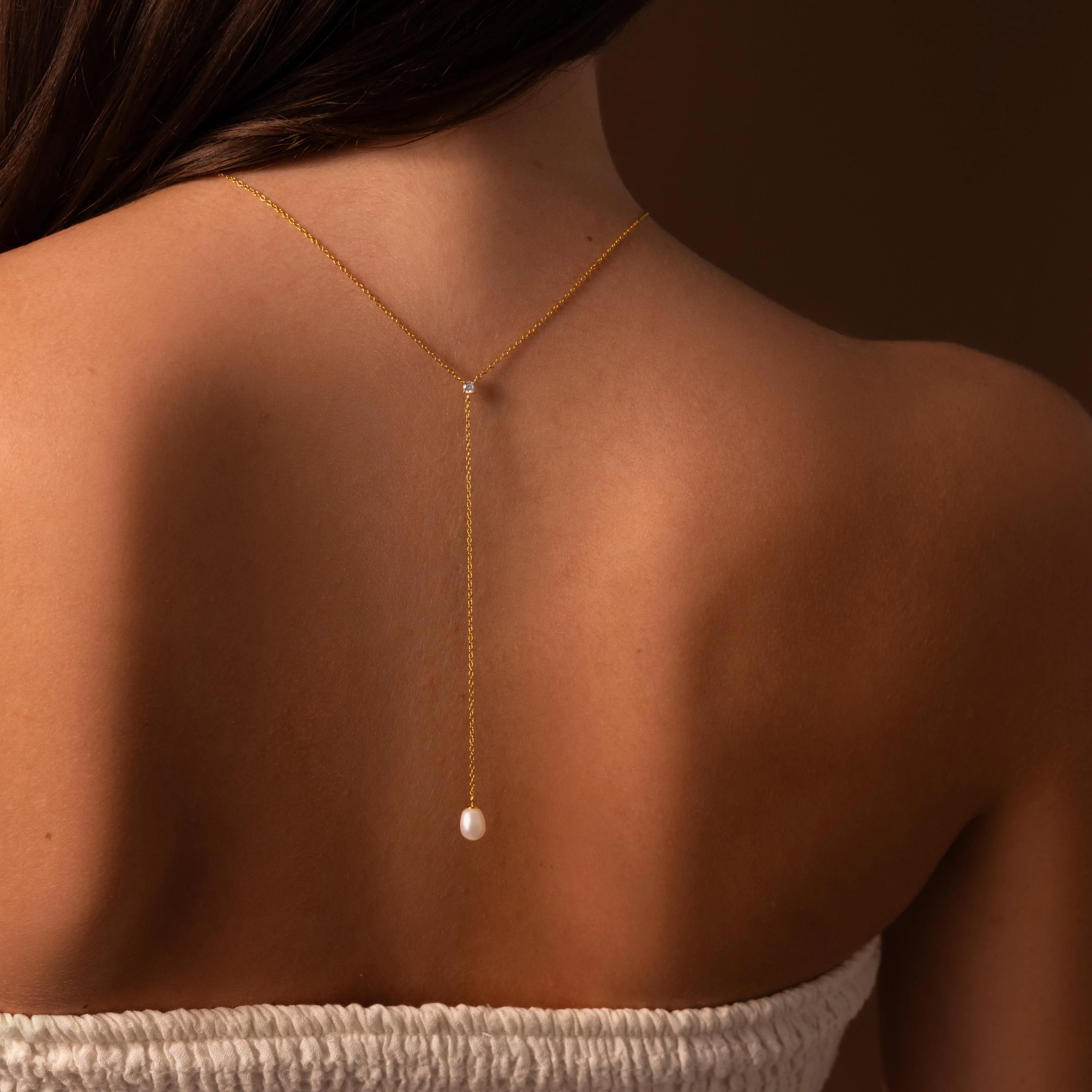 Pearl Drop Lariat Necklace in 18K Gold - Image 2