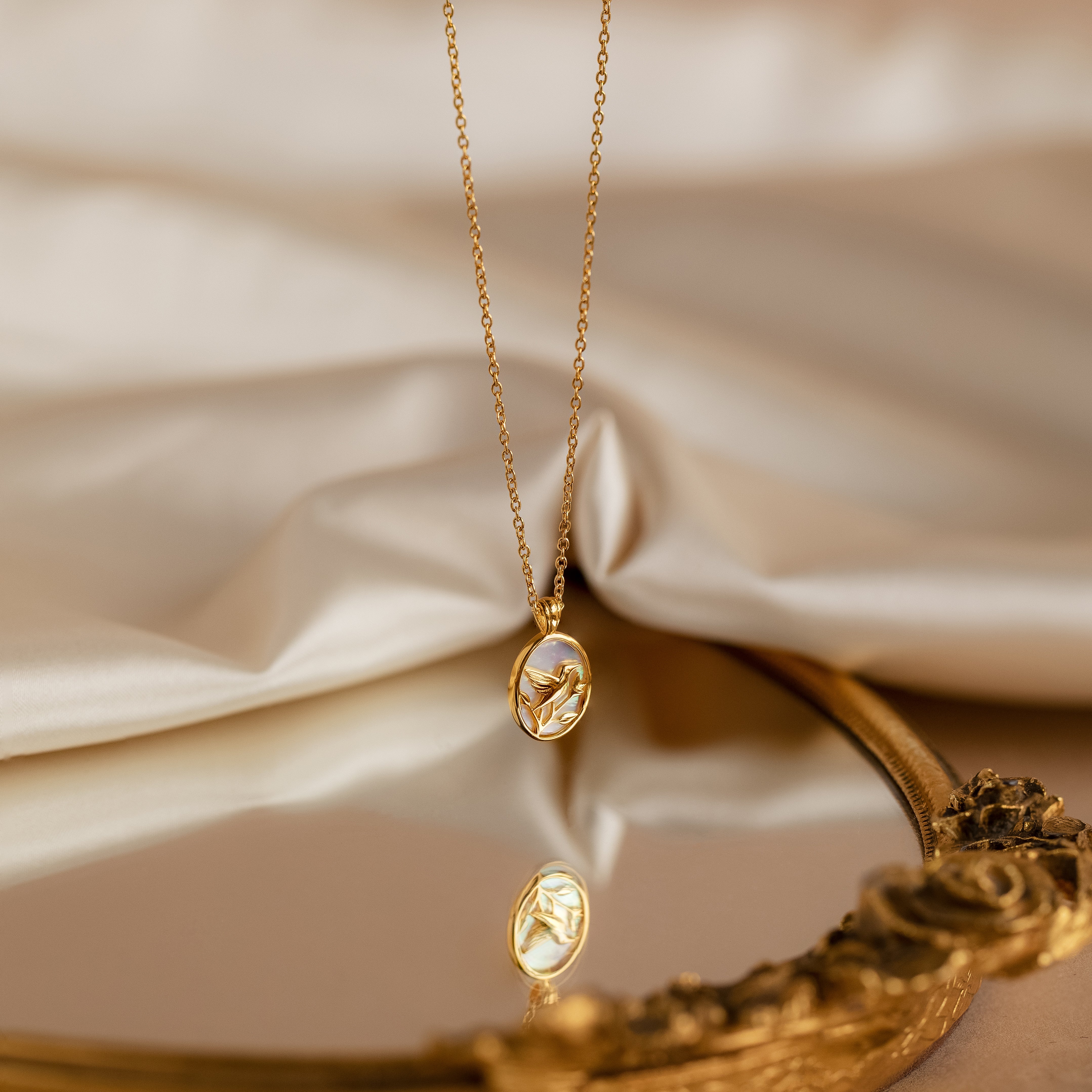 Pearl Hummingbird Necklace in 18K Gold - Image 5