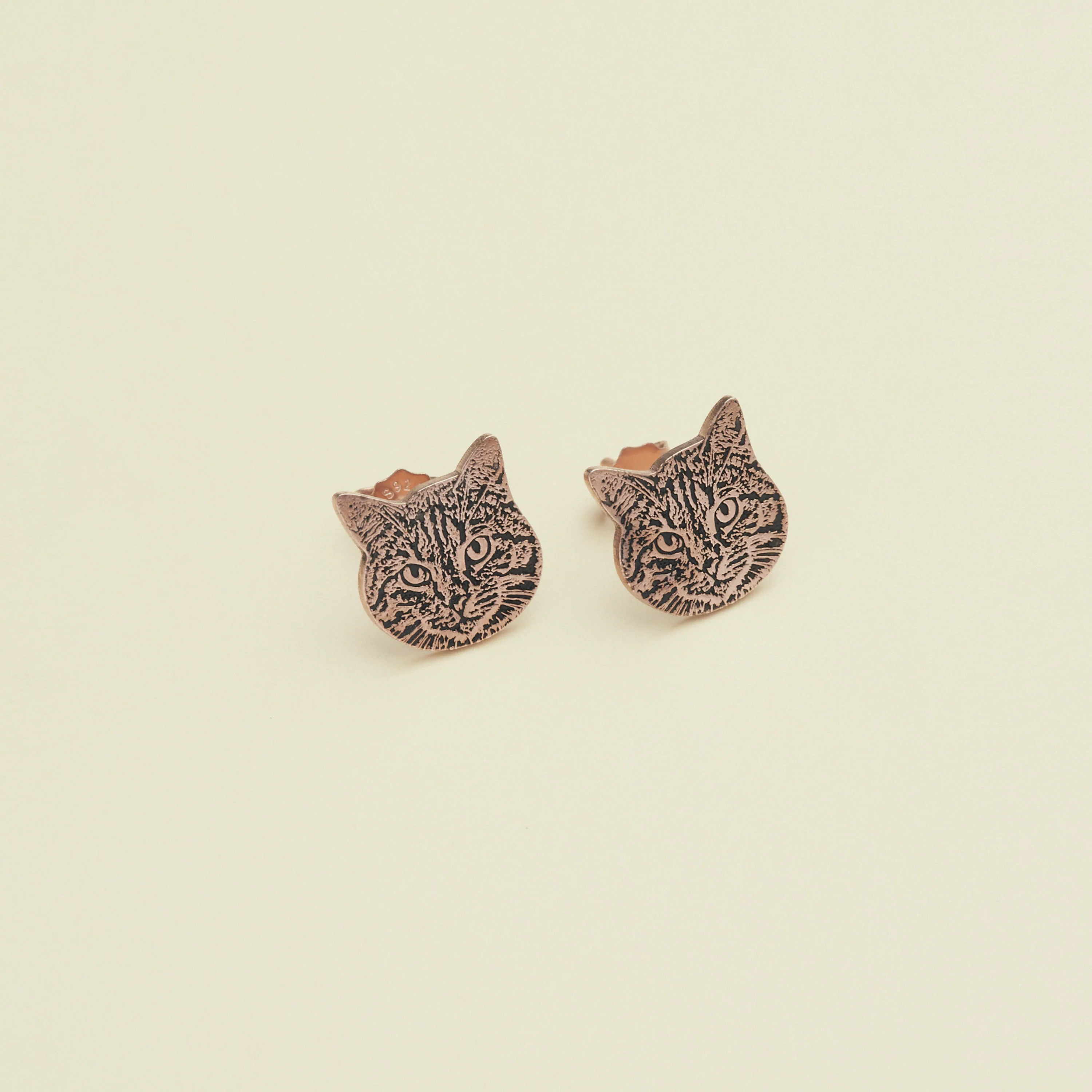 Pet Portrait Studs - Image 4