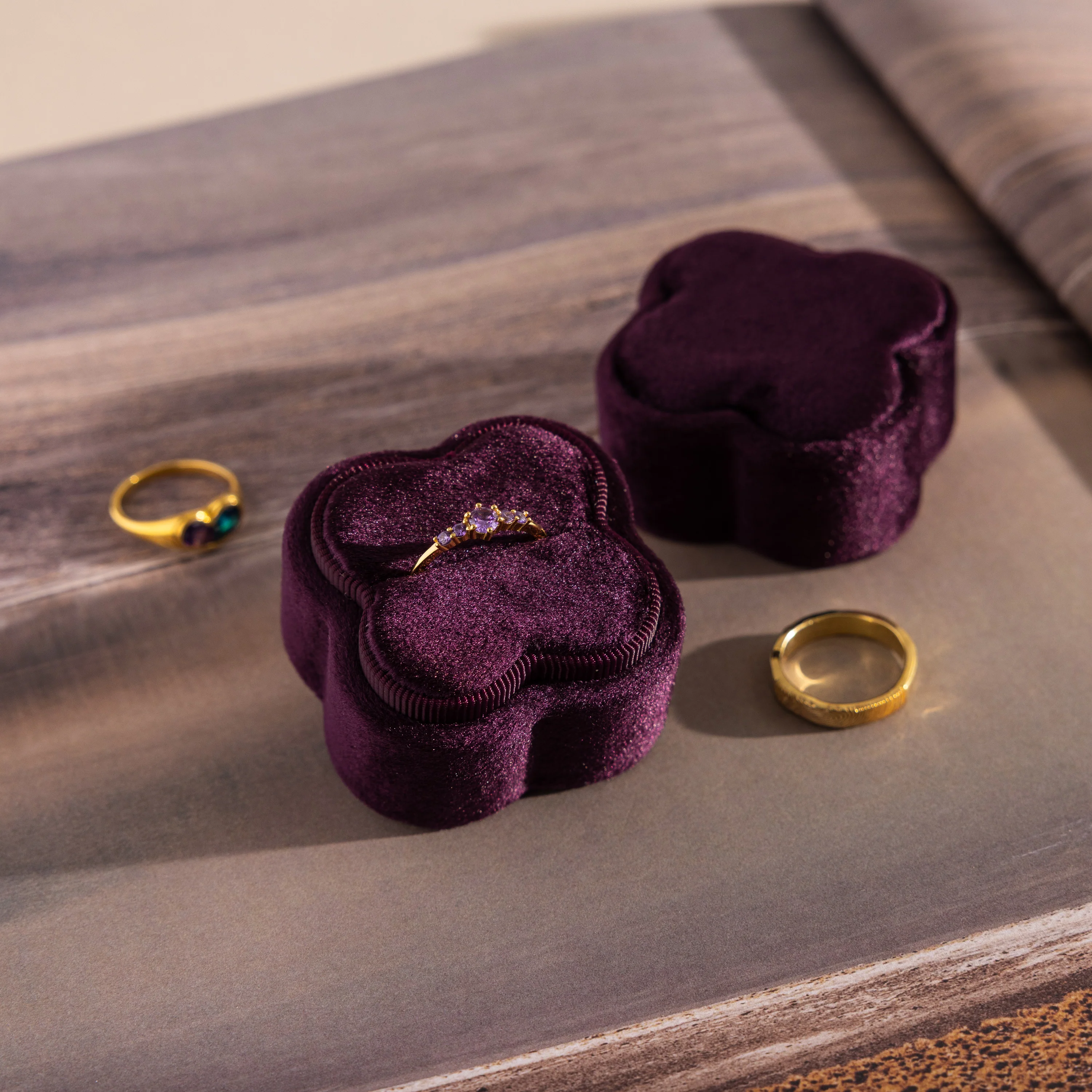 Flower Velvet Ring Box - Image 8