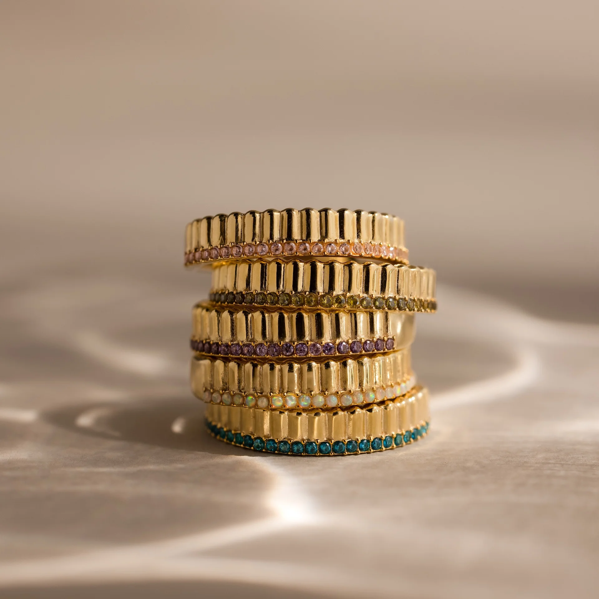 Ribbed Alexandrite Stack Ring - Image 5