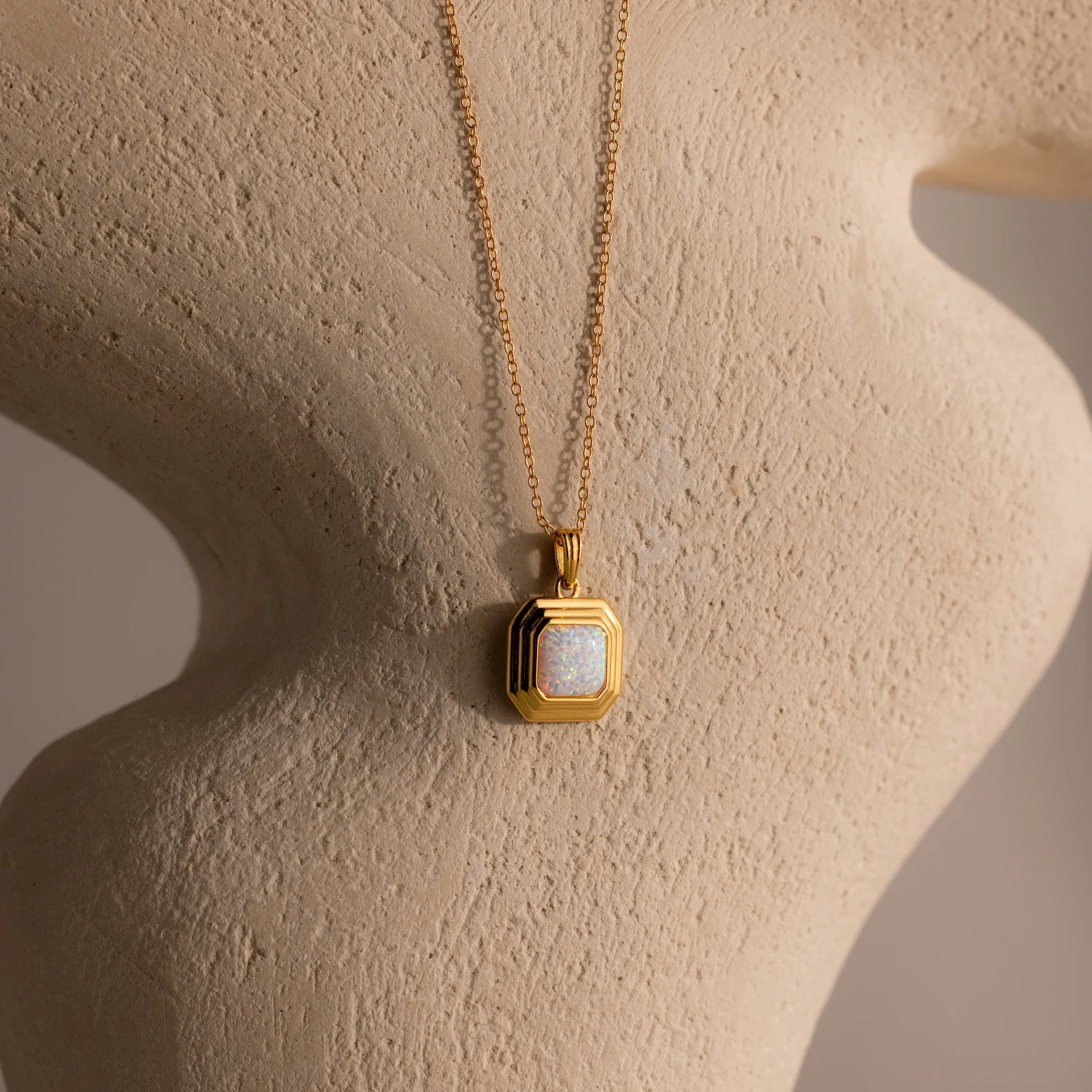 Ribbed Opal Pendant Necklace