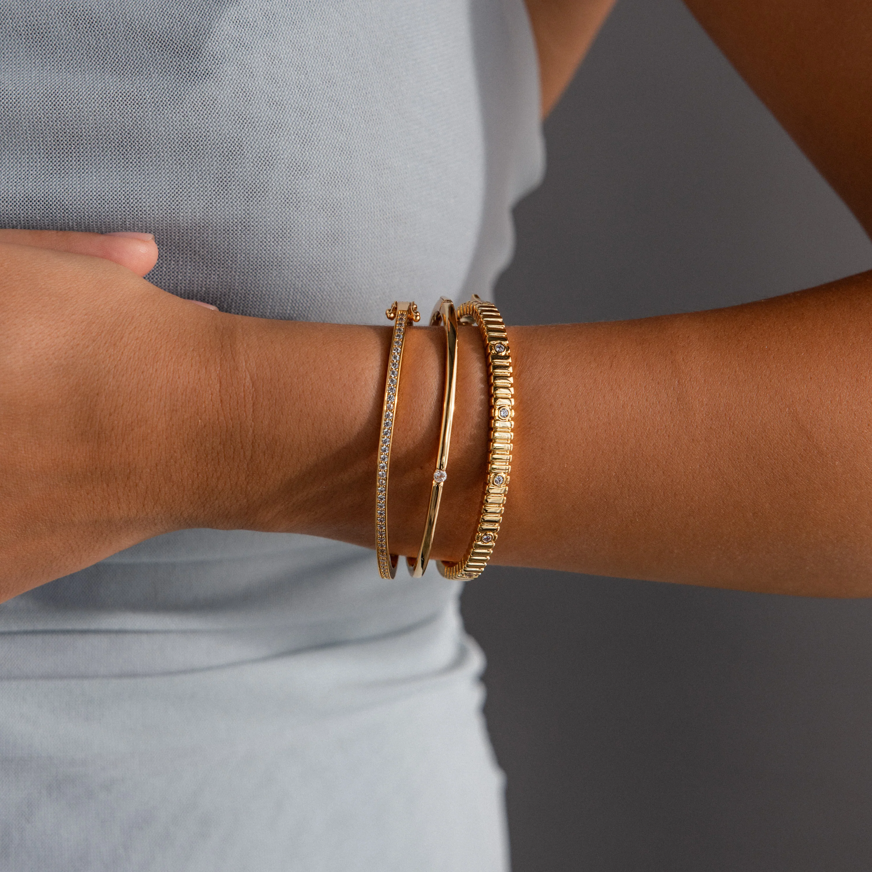 Ribbed Diamond Bangle - Image 5