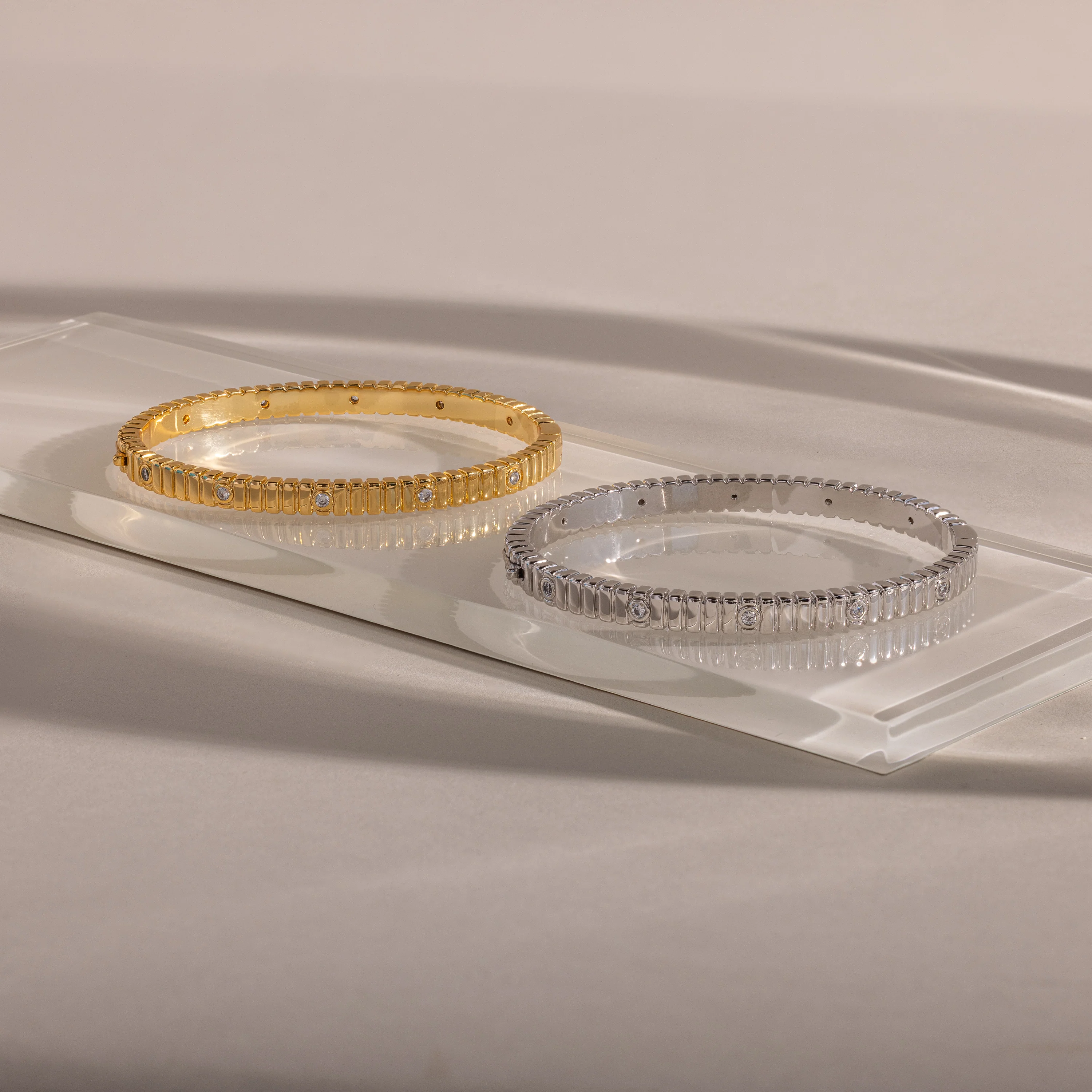 Ribbed Diamond Bangle - Image 6