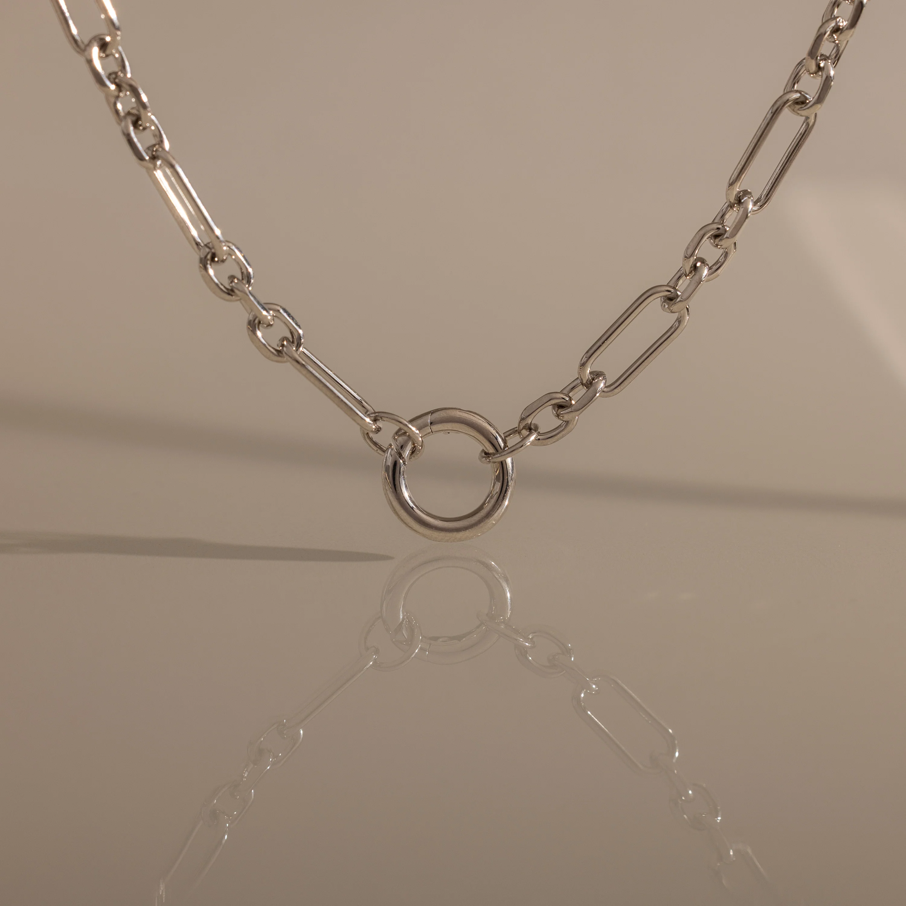 Rolo Circle Figaro Necklace - Image 2