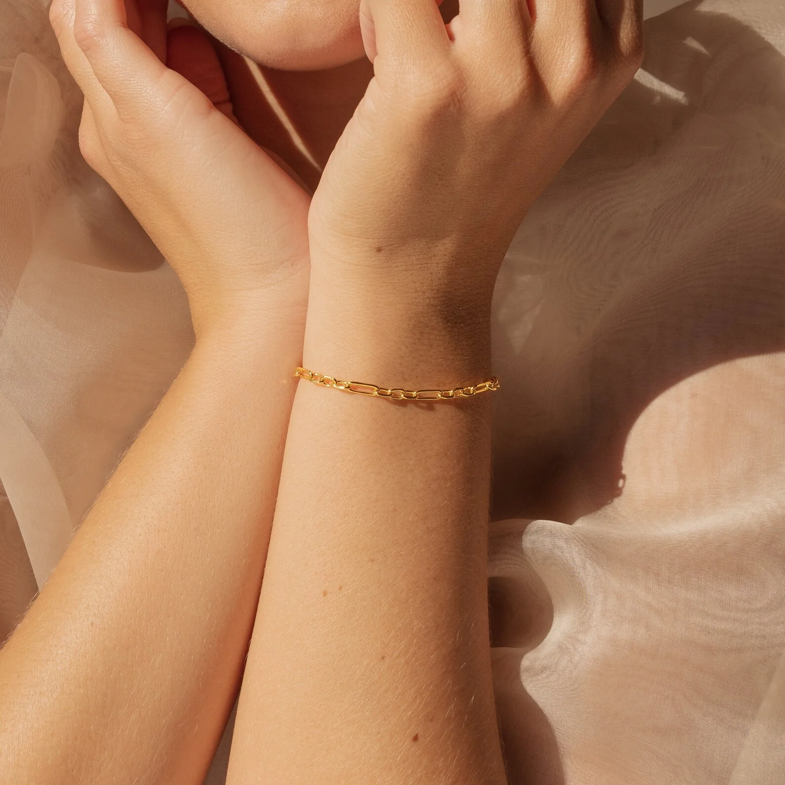 Roxy Paperclip Chain Bracelet - Image 2