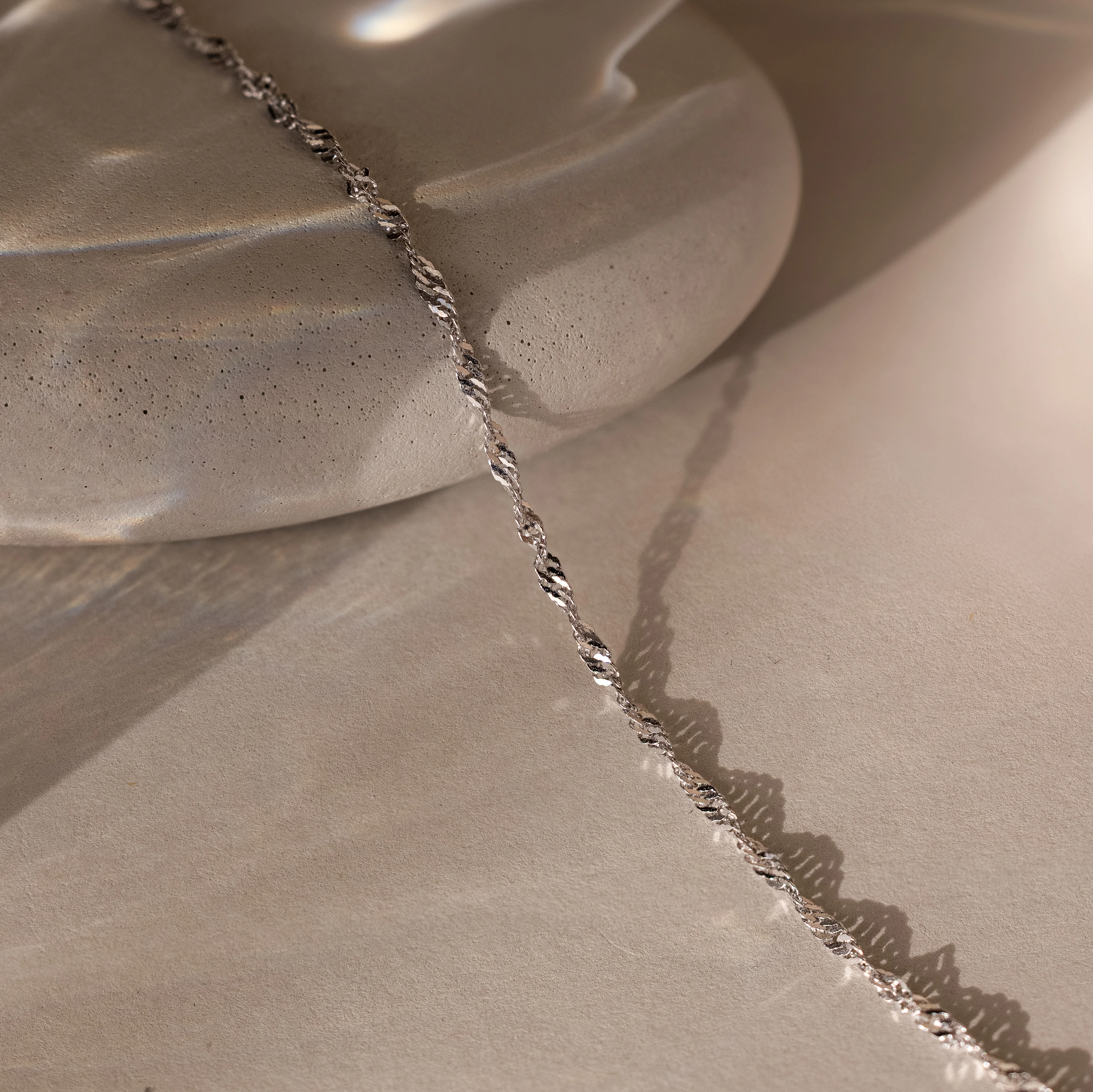 Singapore Twist Necklace in Silver - Image 3