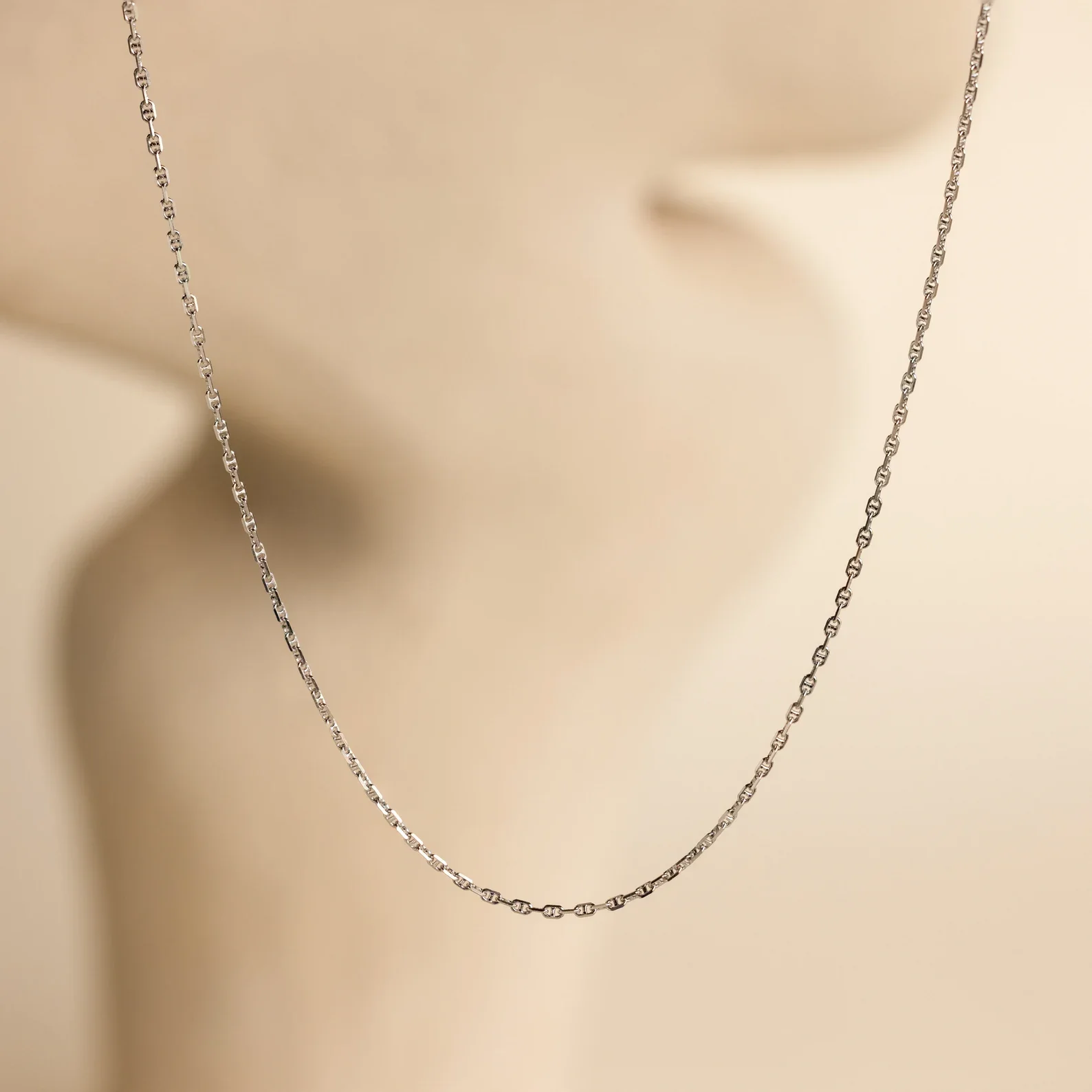 Skinny Mariner Chain Necklace - Image 5