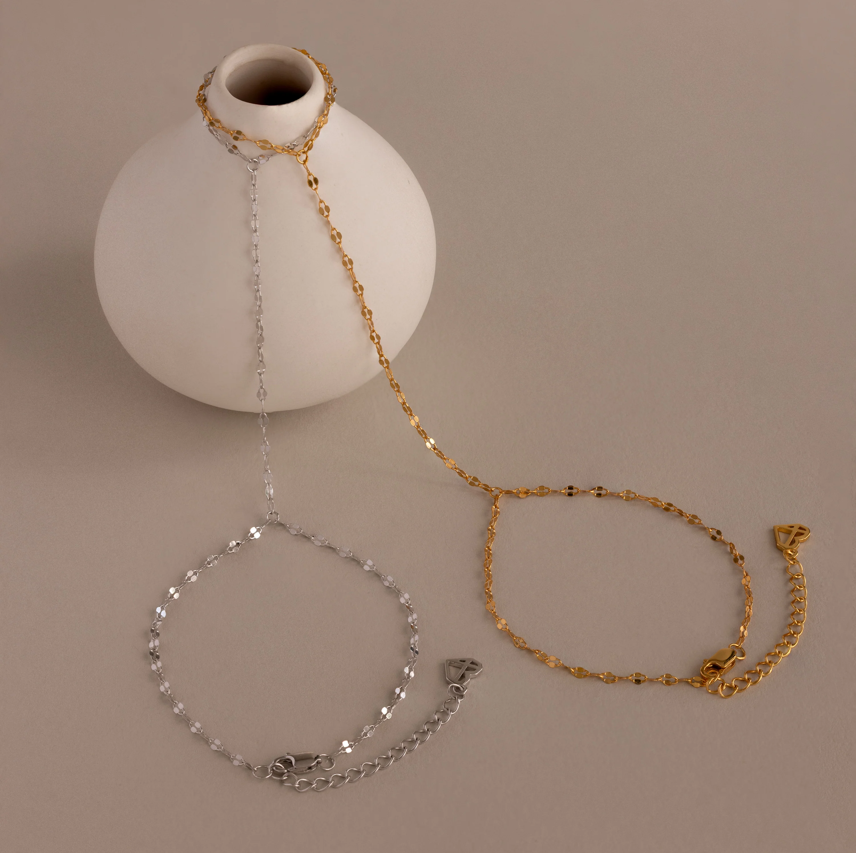 Sparkle Hand Chain Bracelet - Image 9