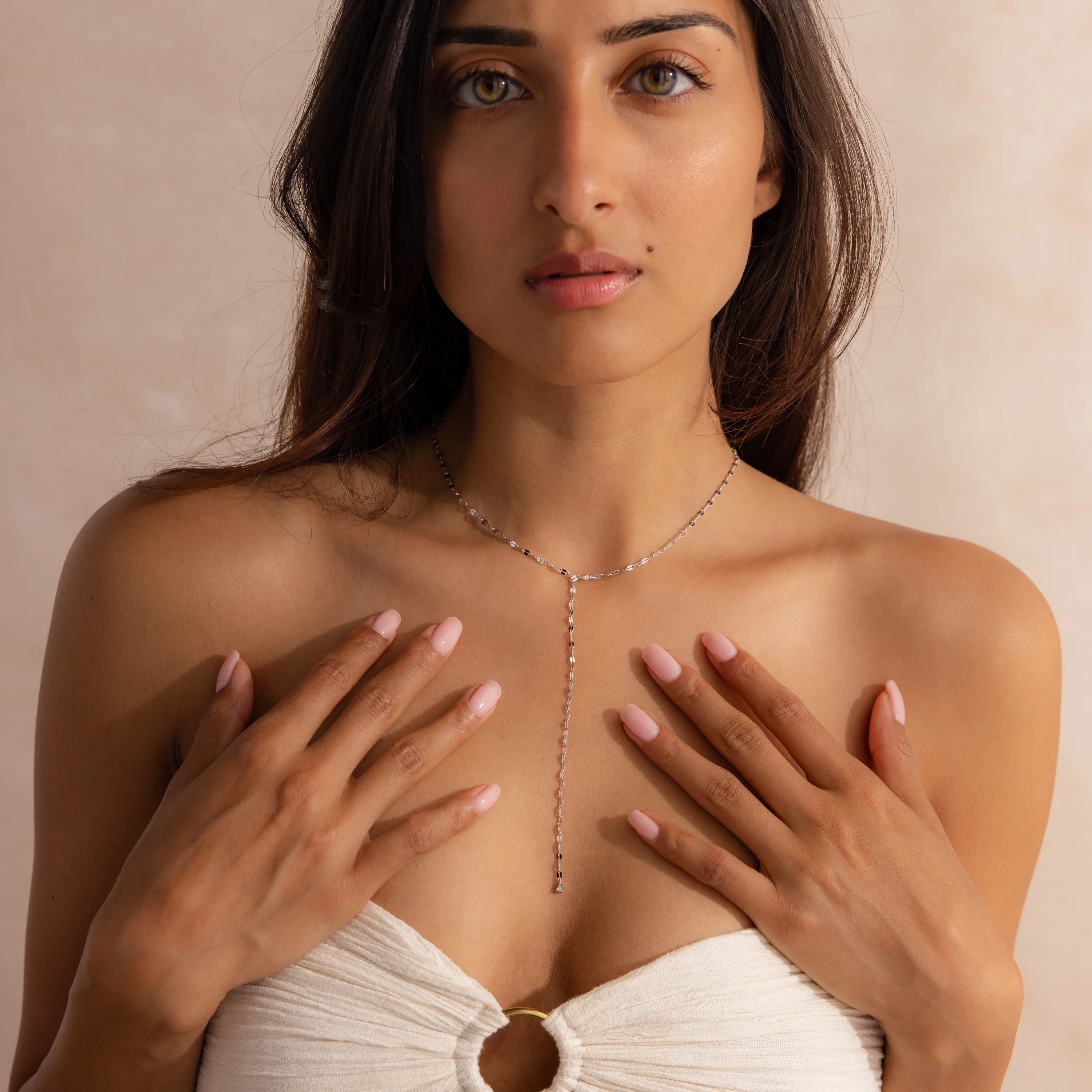 Sparkling Diamond Lariat Necklace in Silver - Image 4