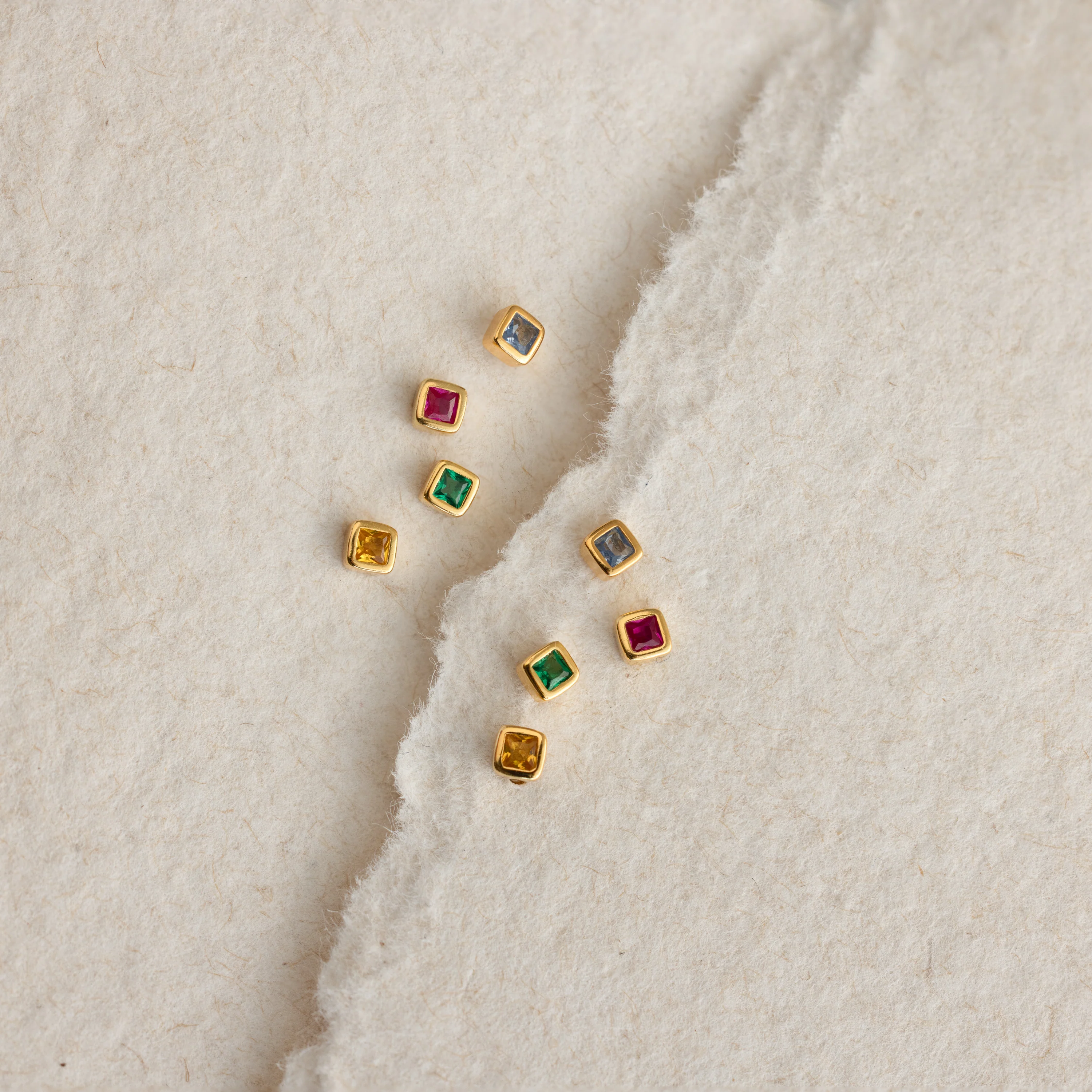 Square Bezel Emerald Flatback Studs - Image 3