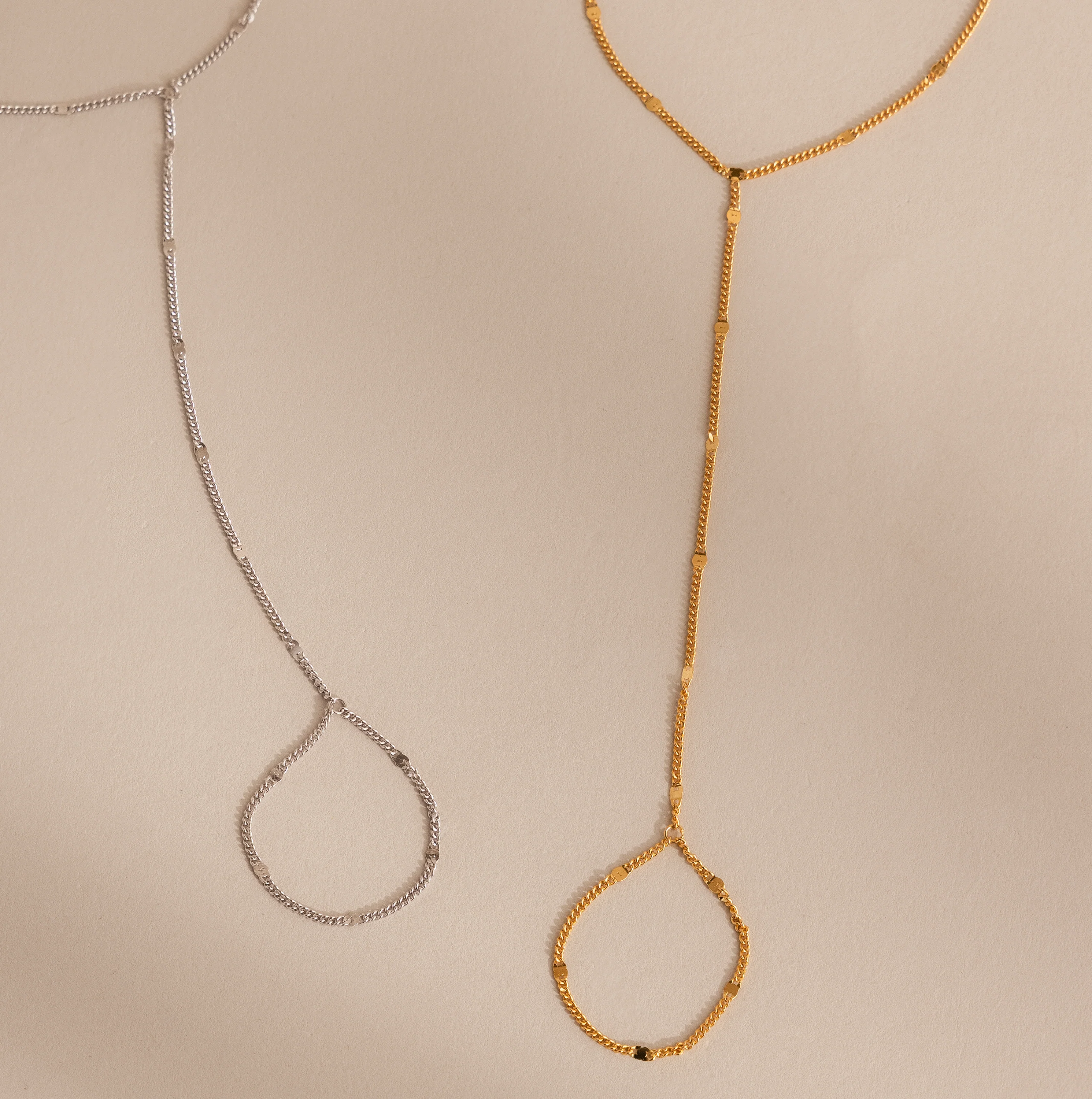 Star Curb Hand Chain Bracelet - Image 6