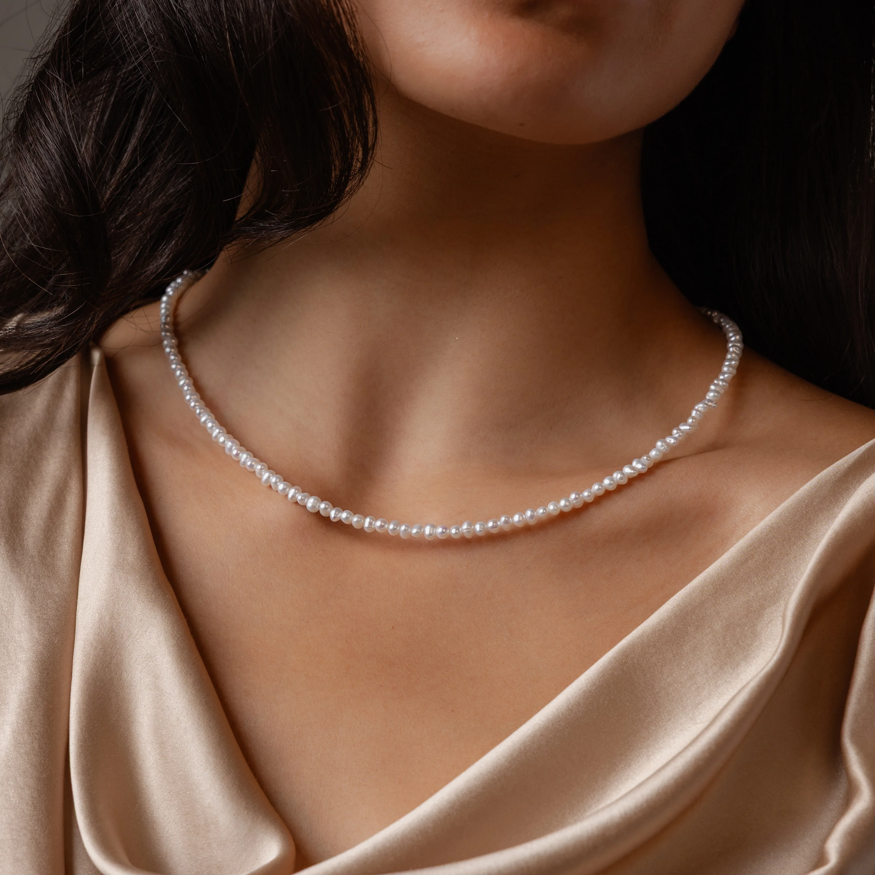 Summer Pearl Beaded Necklace in 18K Gold - Image 2