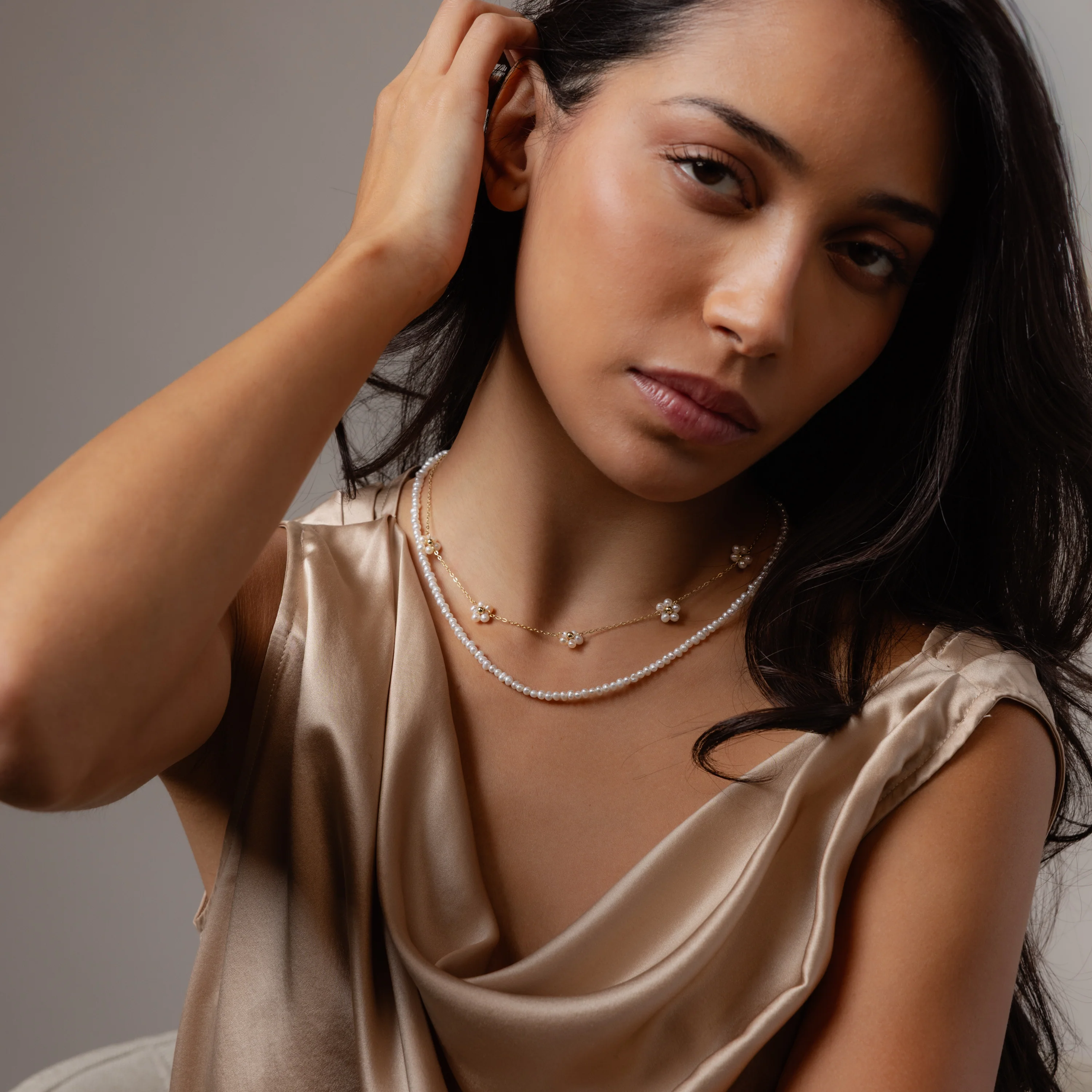 Summer Pearl Beaded Necklace in Silver - Image 8