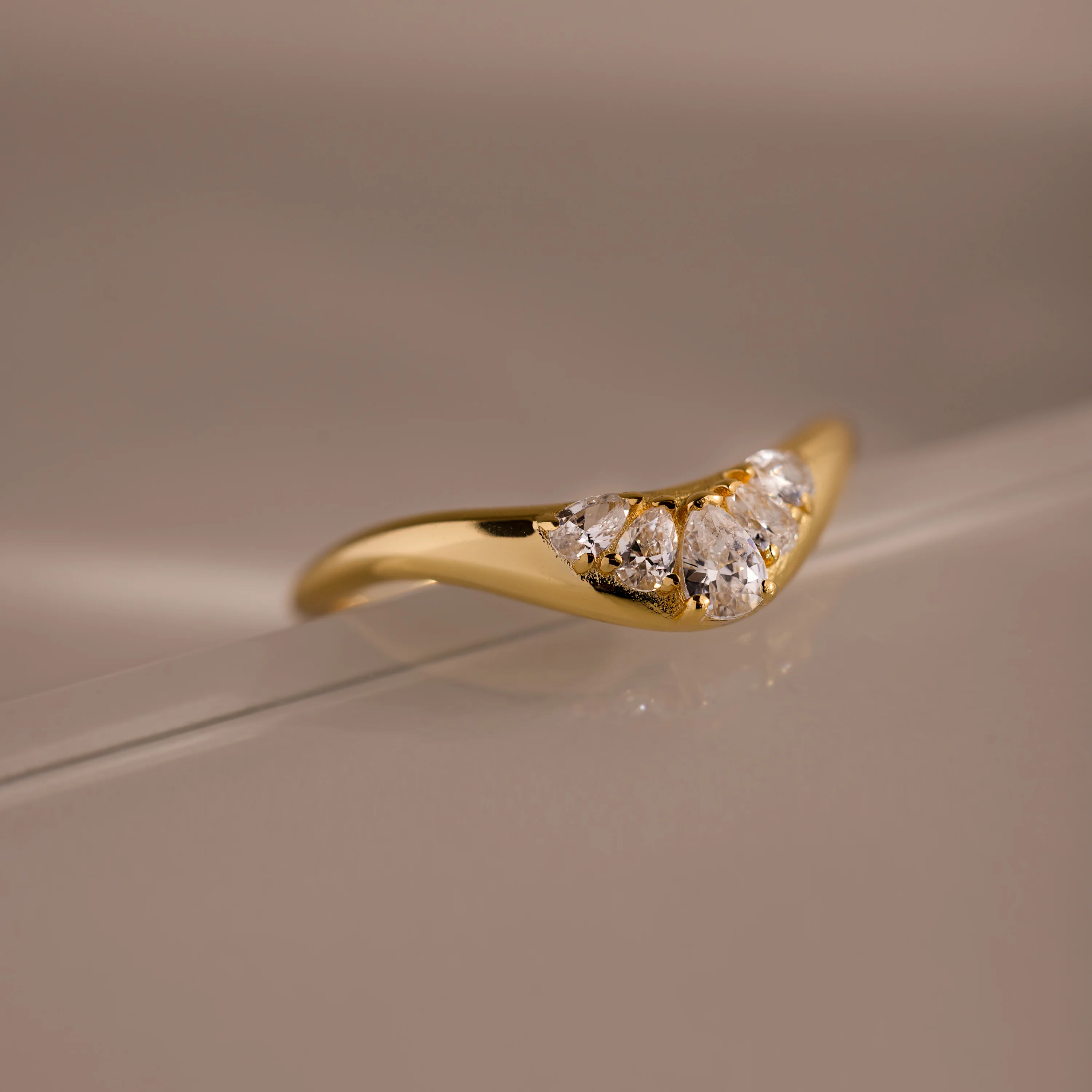 Sunrise Diamond Curve Ring - Image 5