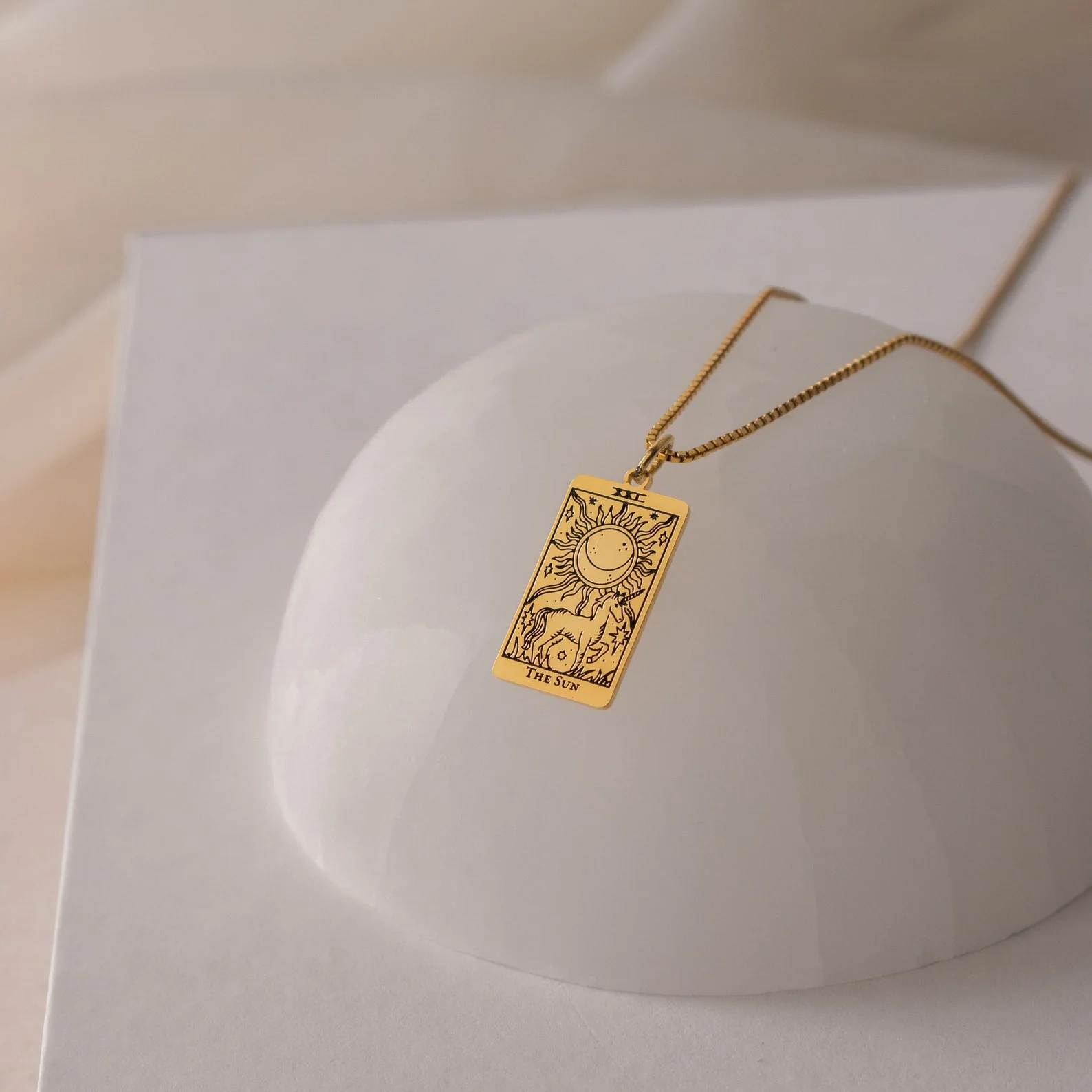 Tarot Necklace in Box Chain - Image 5
