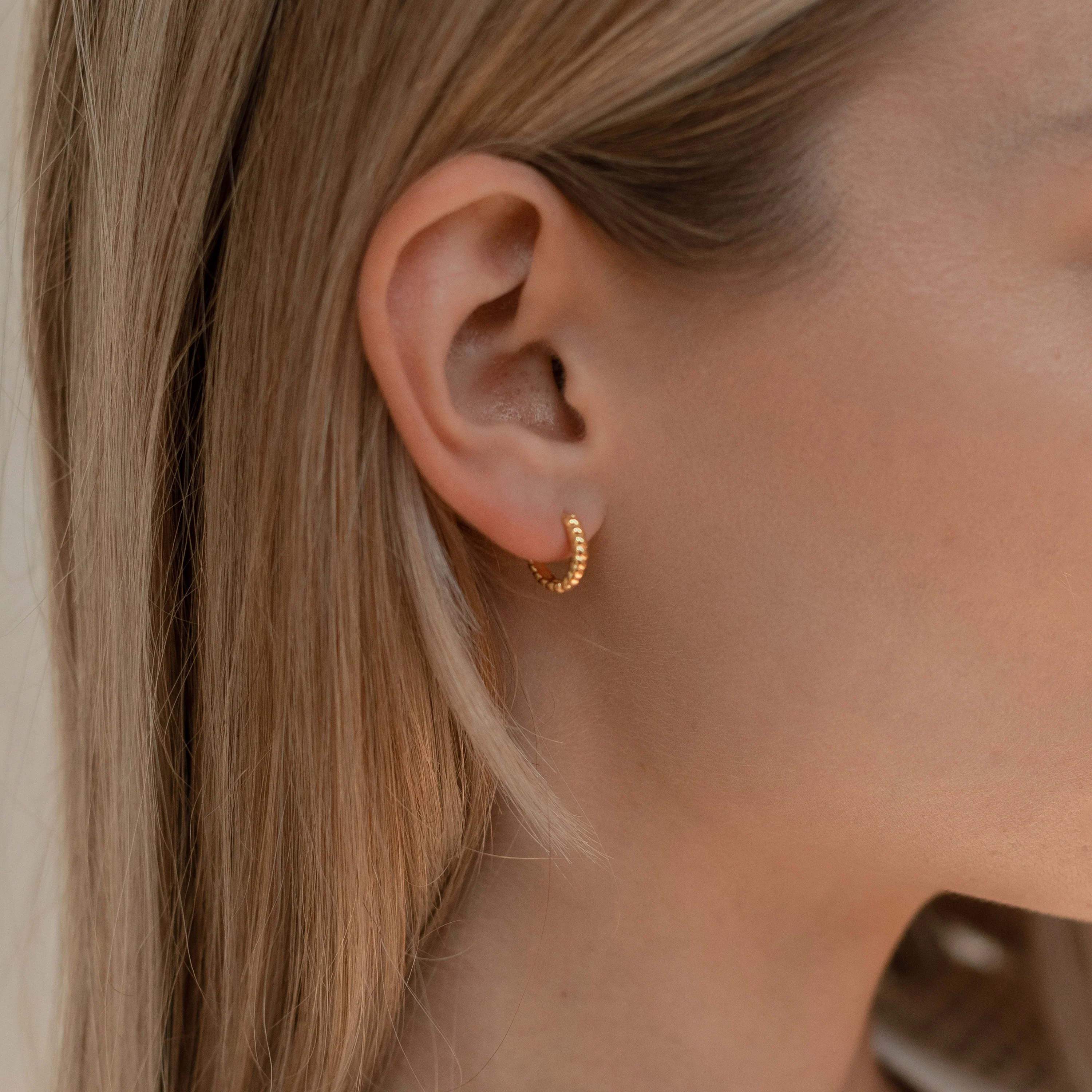 Thea Twisted Huggies in 18K Gold - Image 3