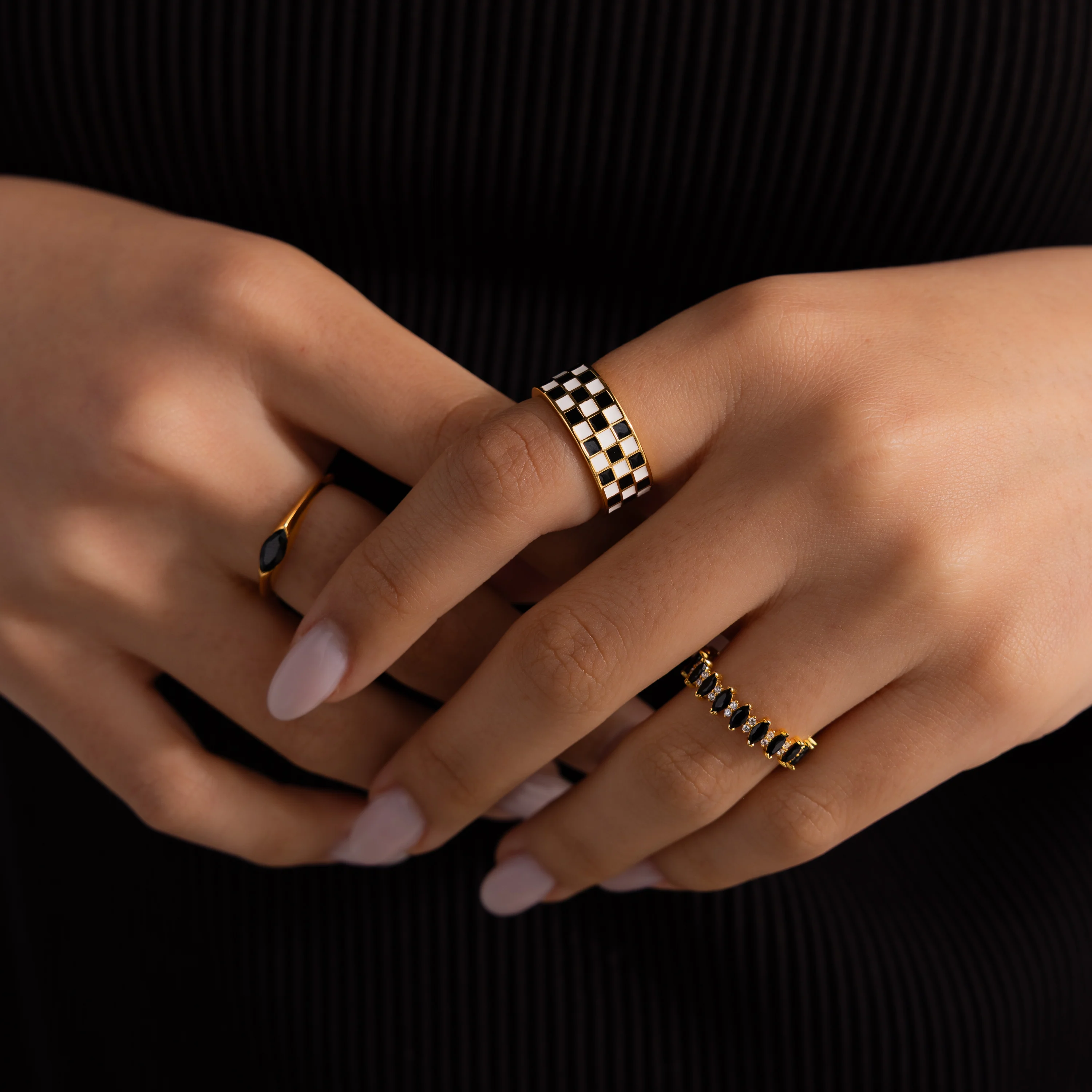 Thick Checkered Ring - Image 6