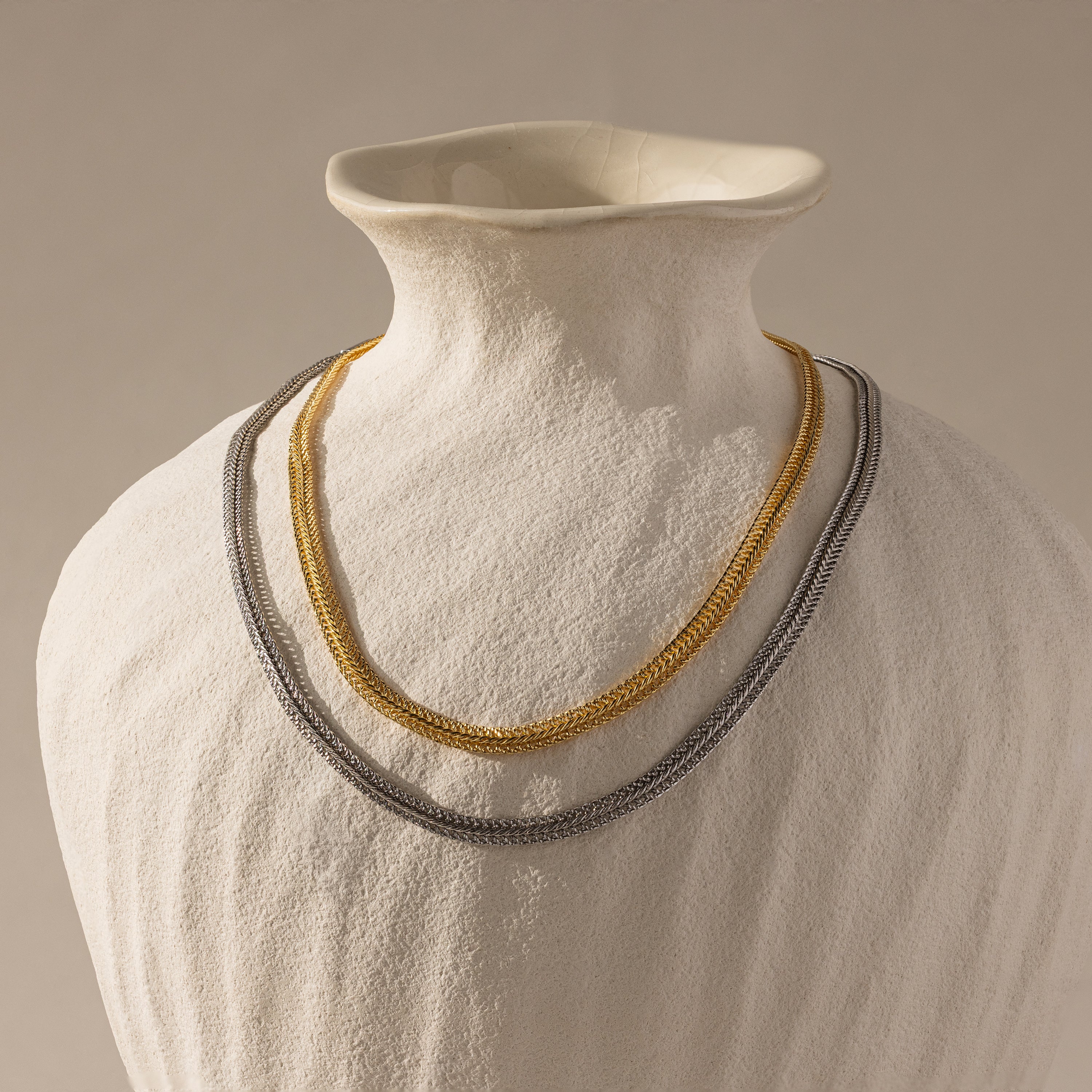 Thin Mesh Chain Necklace in 18K Gold - Image 7