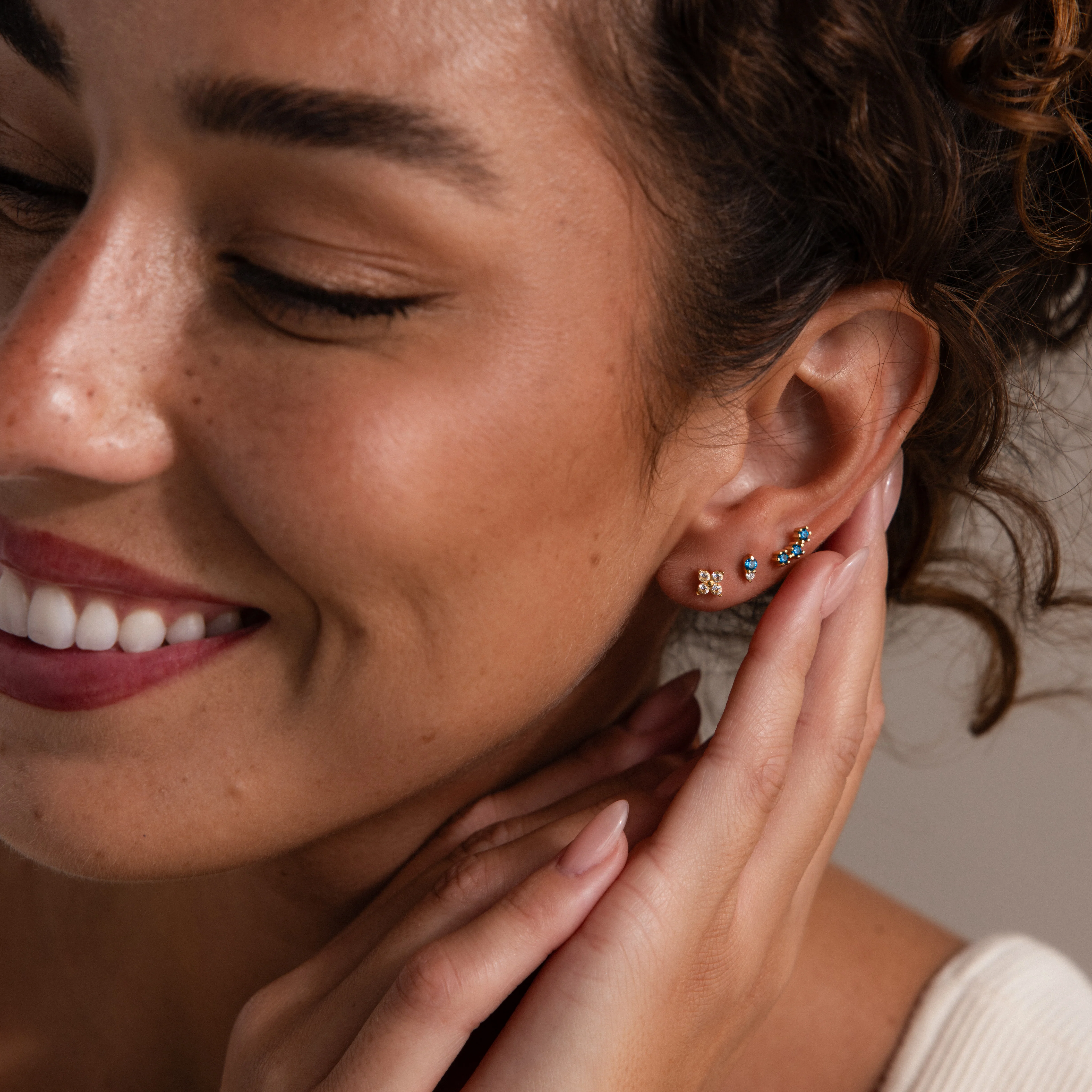 Tiny Duo Alexandrite Flatback Studs - Image 4