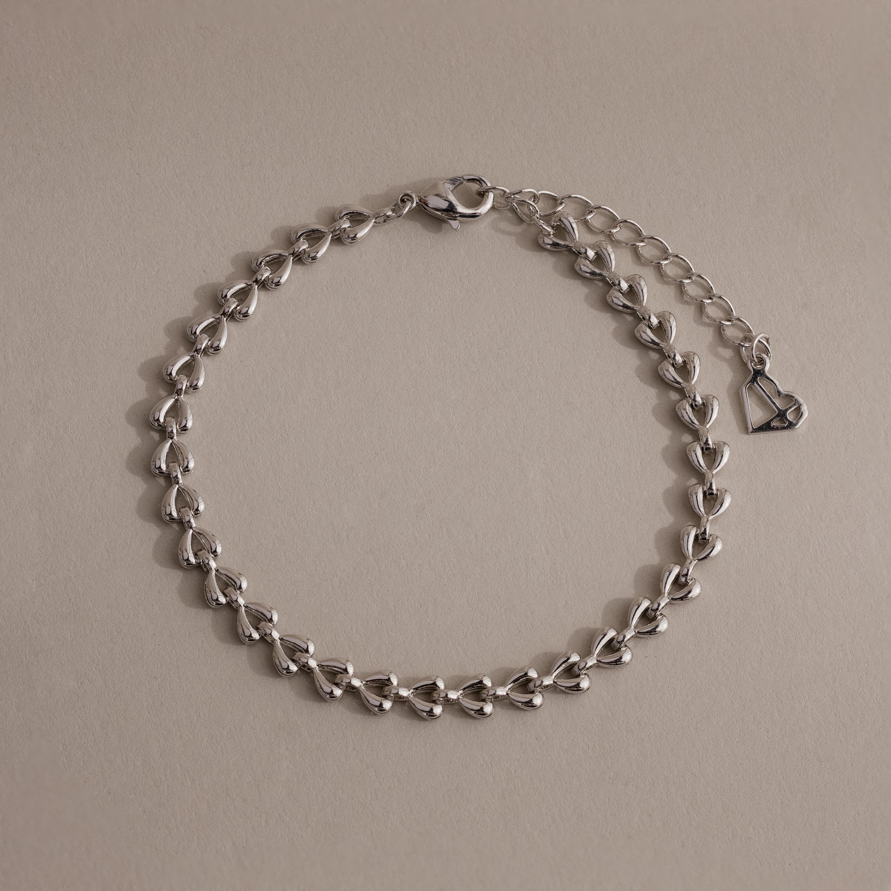 Tiny Link Heart Bracelet - Image 2