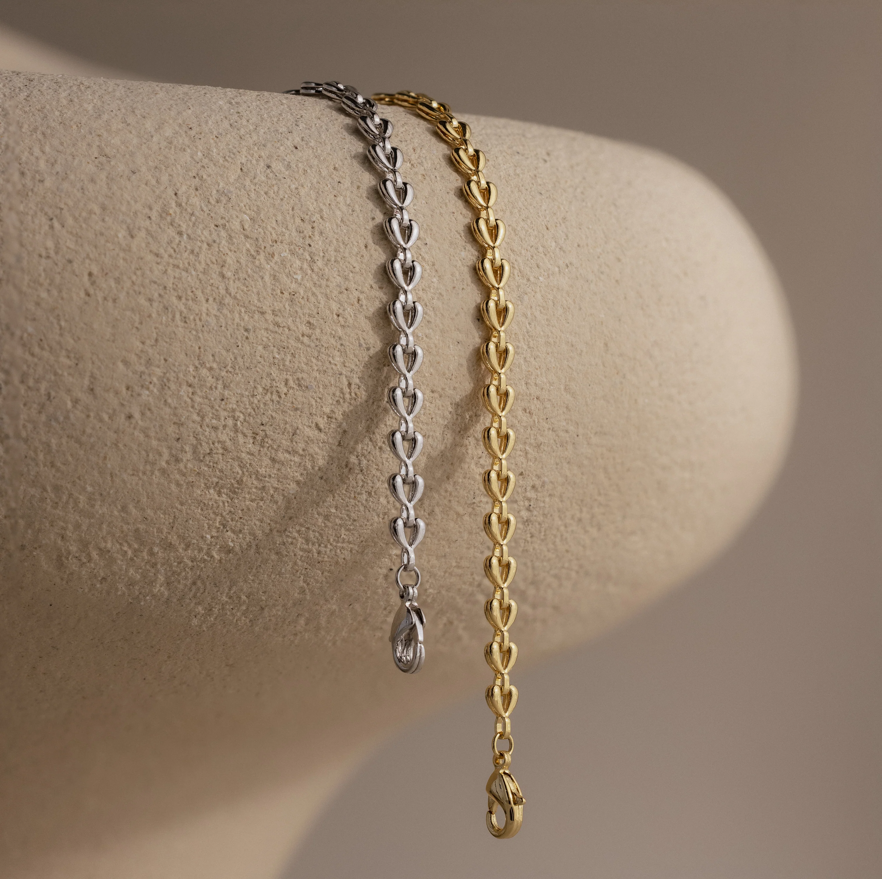 Tiny Link Heart Bracelet - Image 6