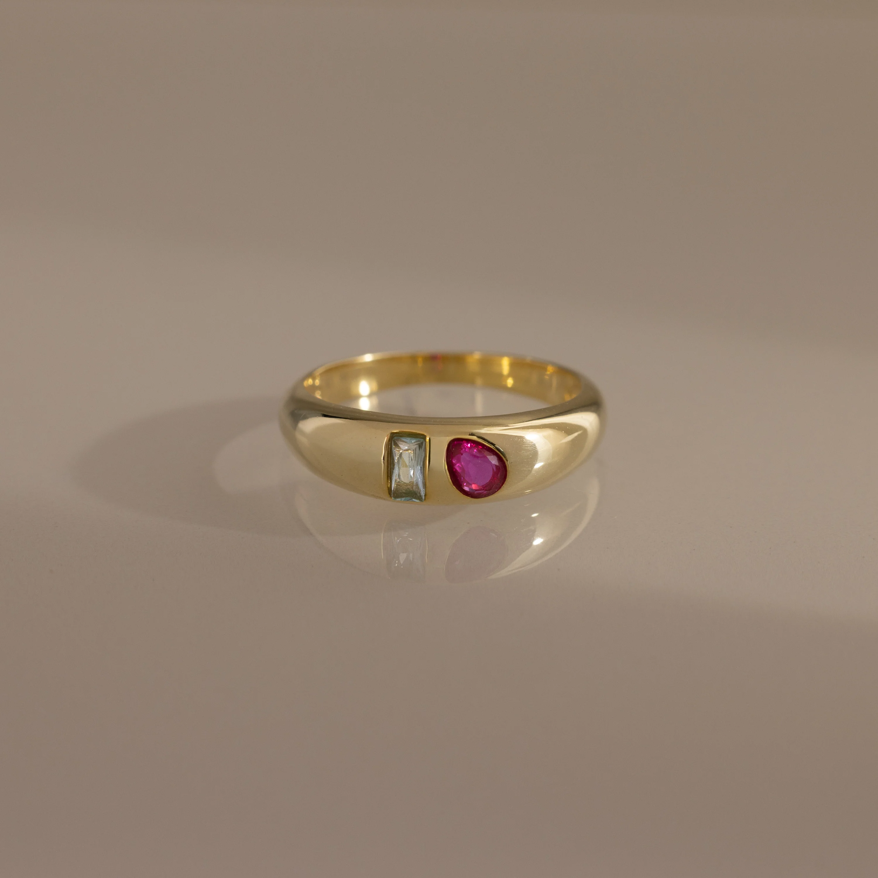 Toi et Moi Dome Ring - Image 6