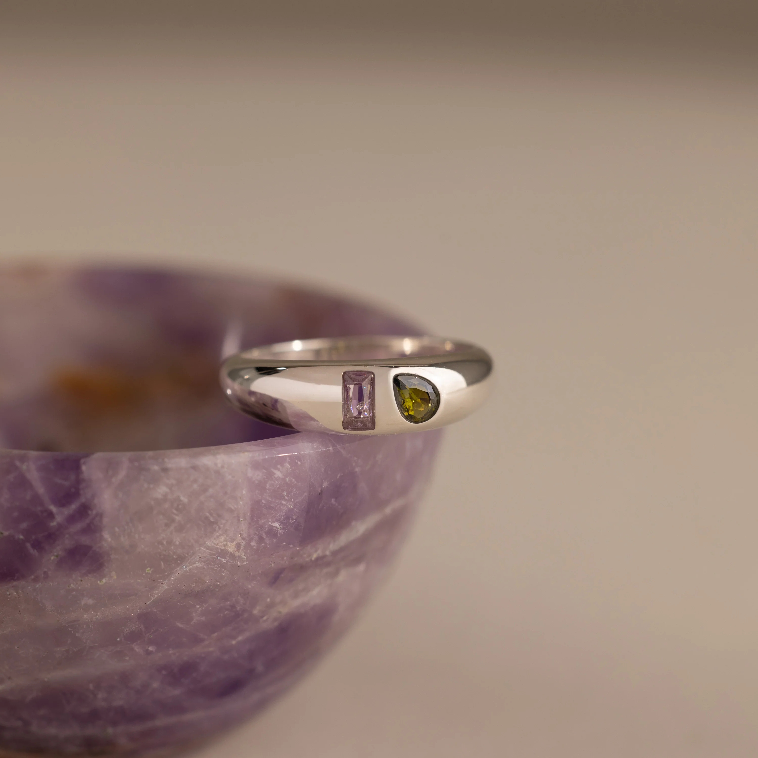 Toi et Moi Dome Ring in Silver - Image 7