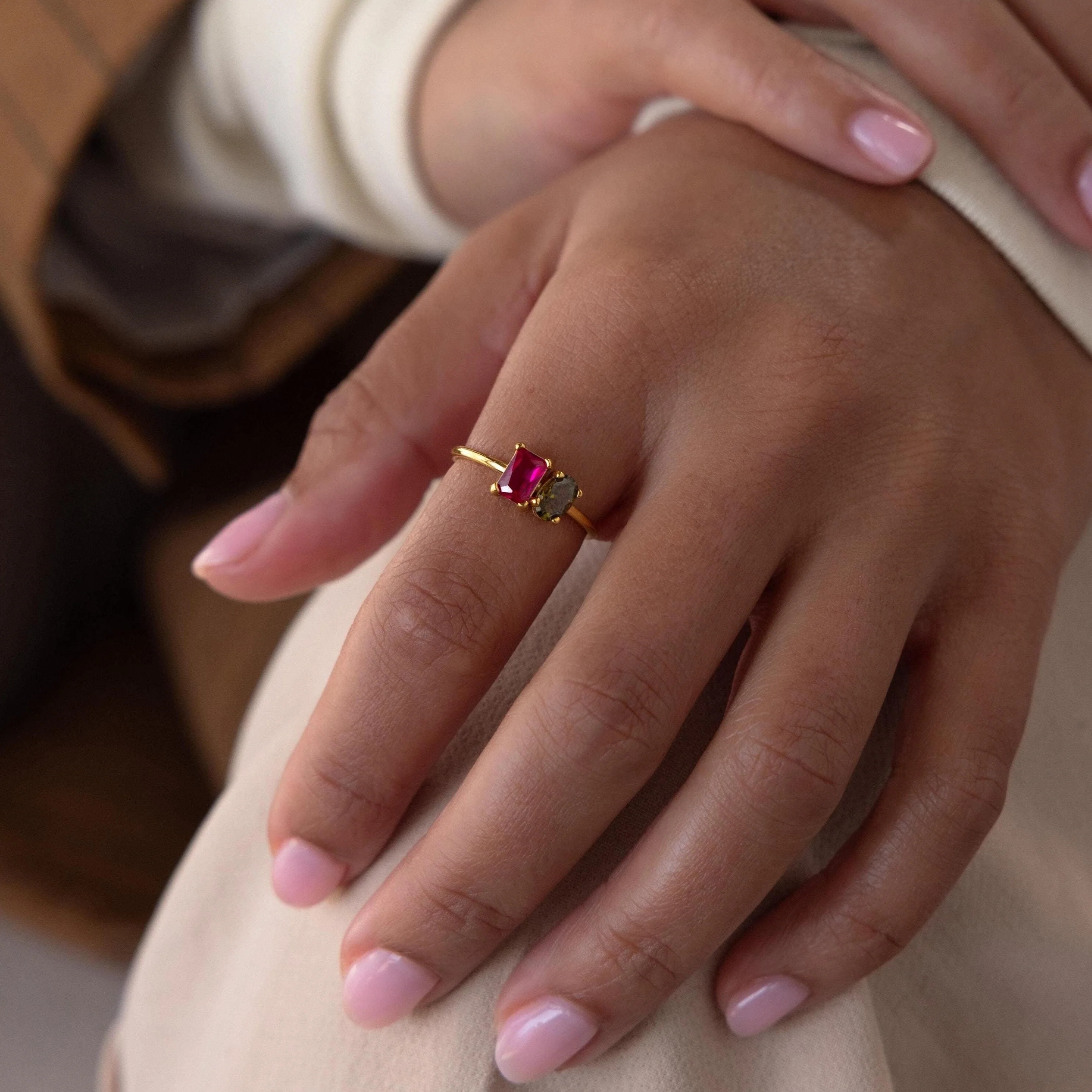 Toi et Moi Oval Birthstone Ring - Image 2